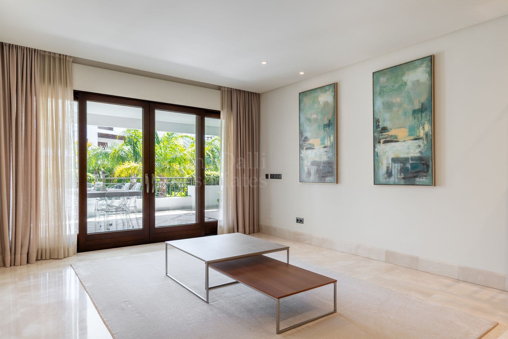 Ground Floor Apartment in Doncella Beach, Estepona