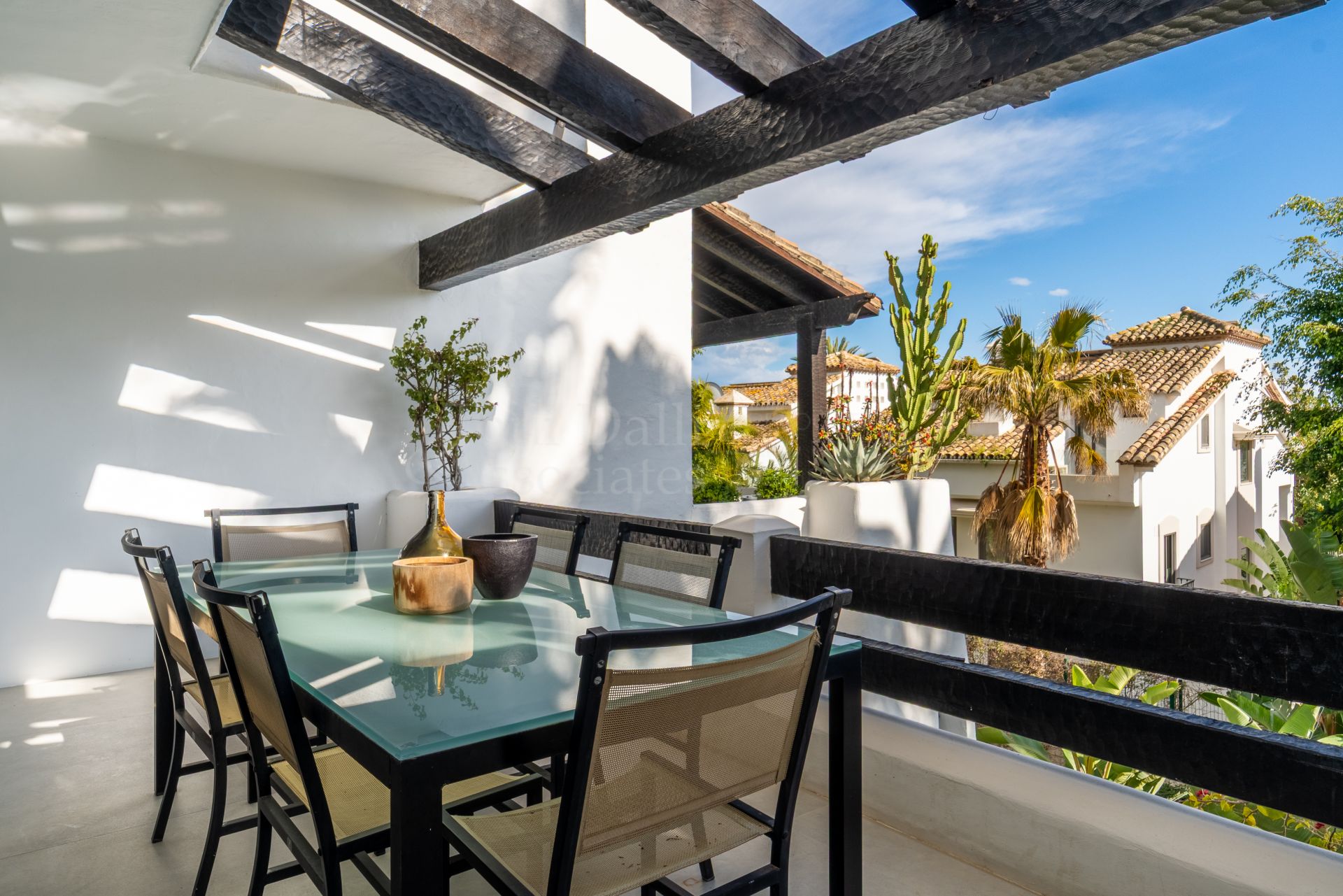 Duplex Penthouse in Marina Puente Romano, Marbella