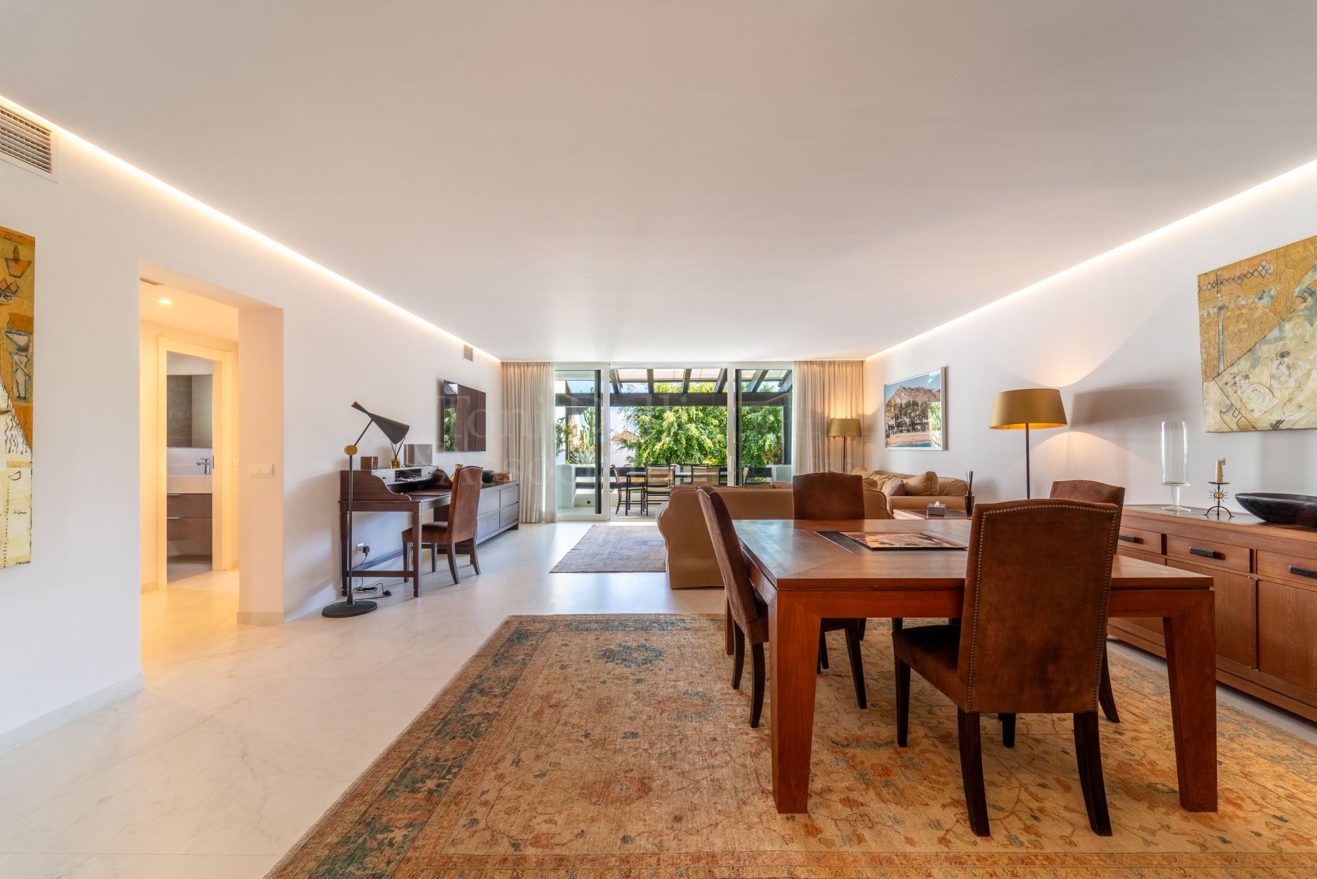 Duplex Penthouse in Marina Puente Romano, Marbella