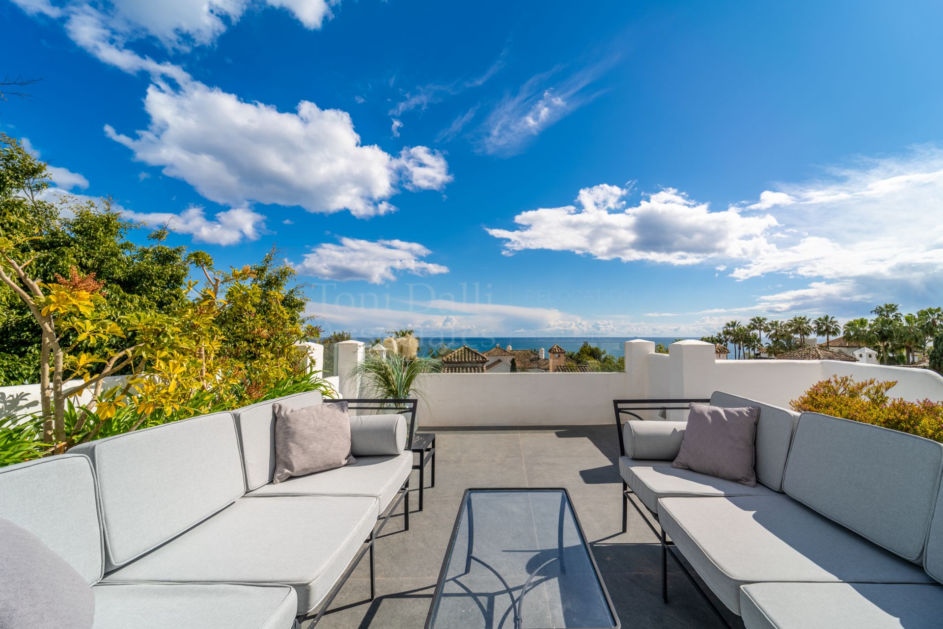 Duplex Penthouse in Marina Puente Romano, Marbella