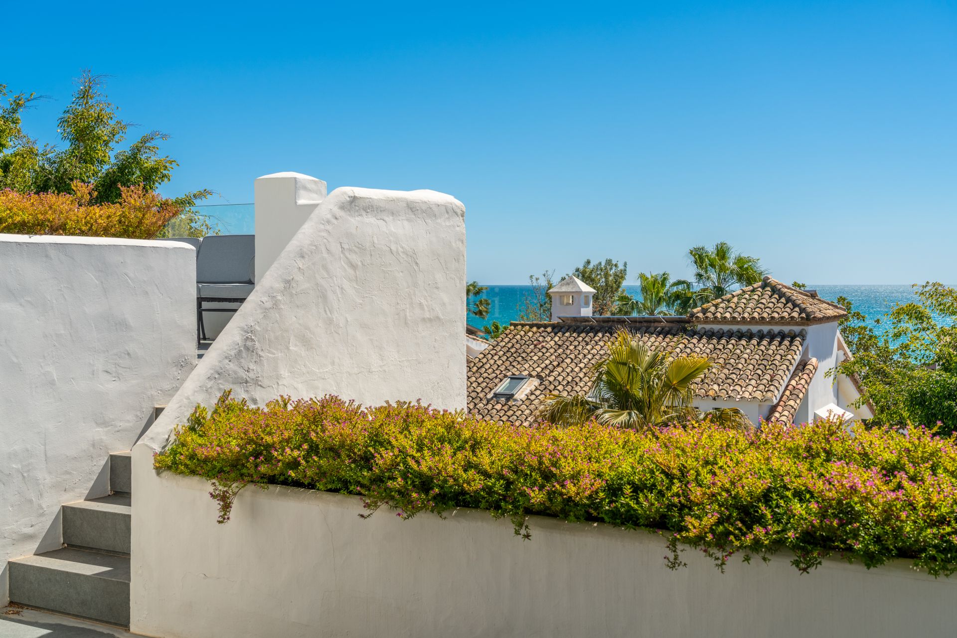 Duplex Penthouse in Marina Puente Romano, Marbella