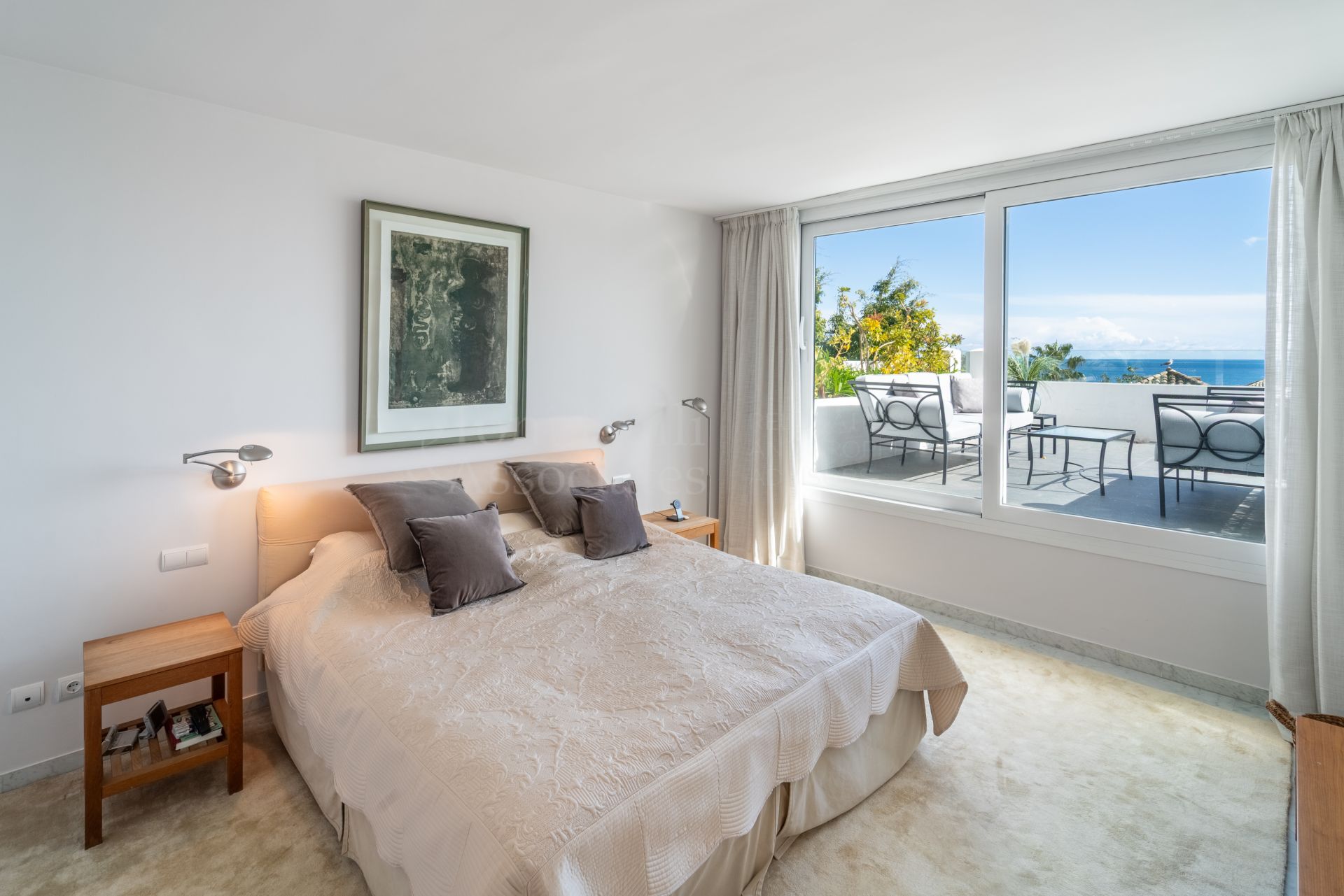 Duplex Penthouse in Marina Puente Romano, Marbella