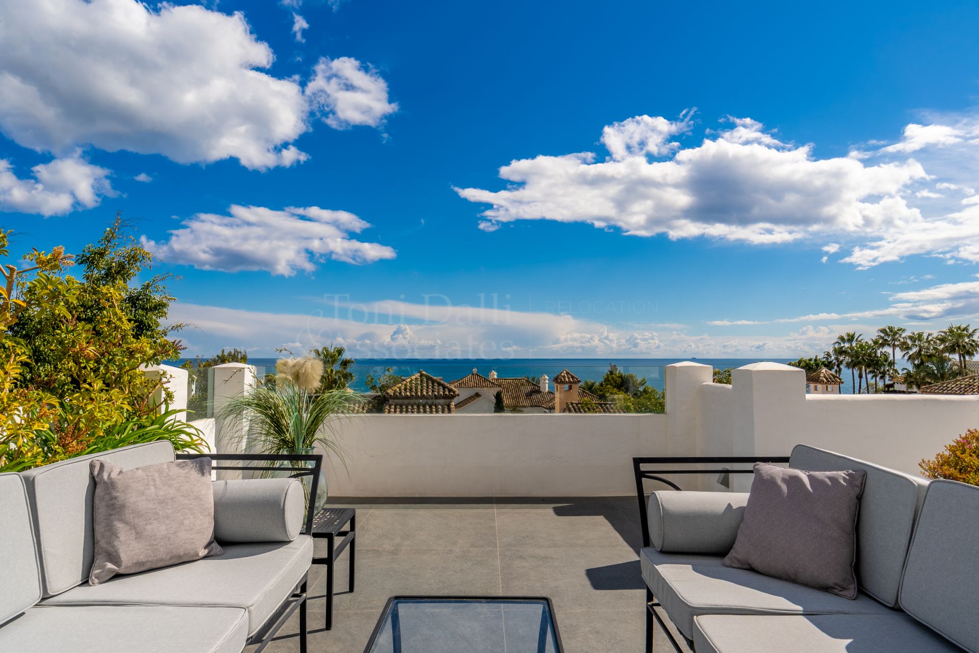 Duplex Penthouse in Marina Puente Romano, Marbella