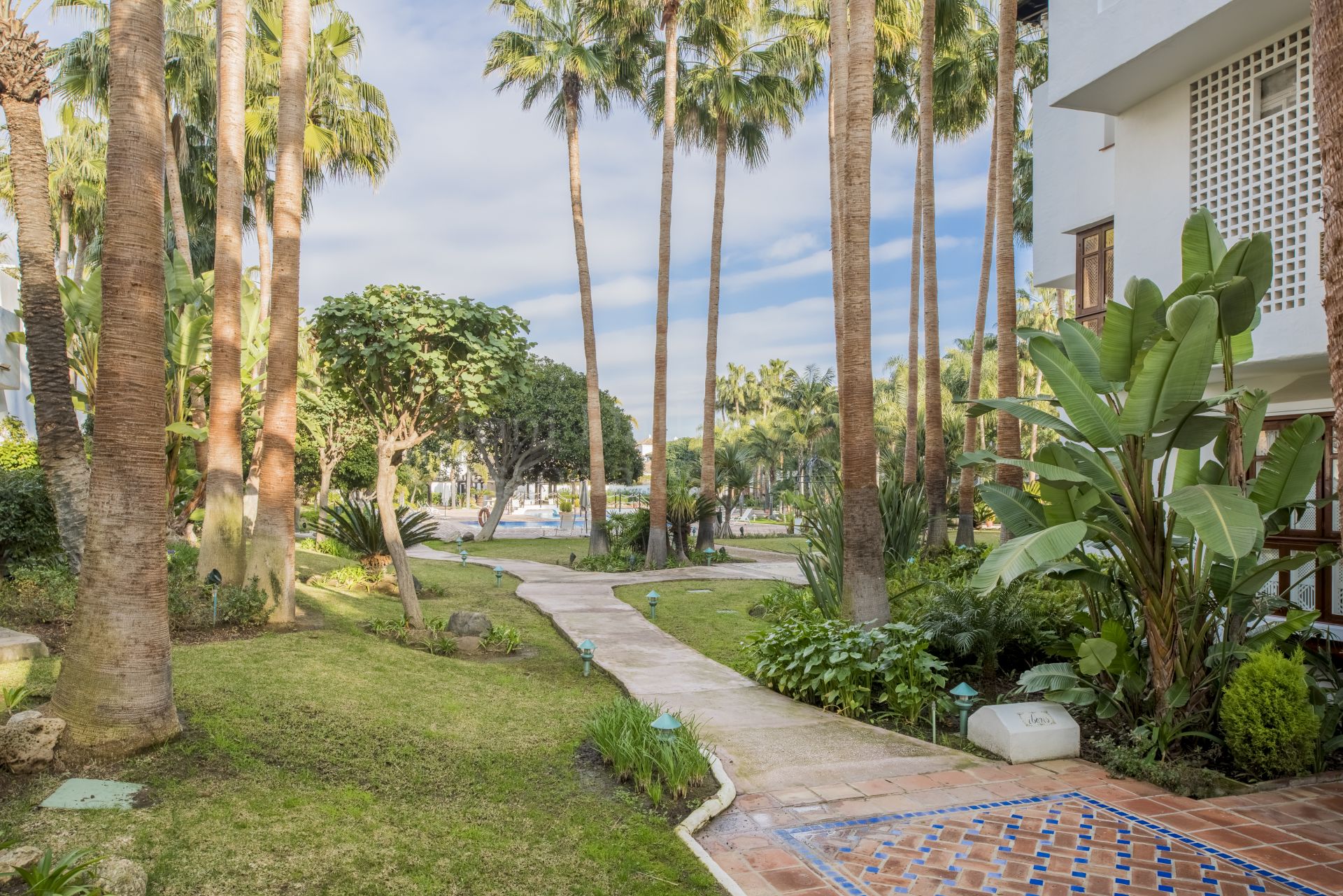 Duplex Penthouse in Marina Puente Romano, Marbella