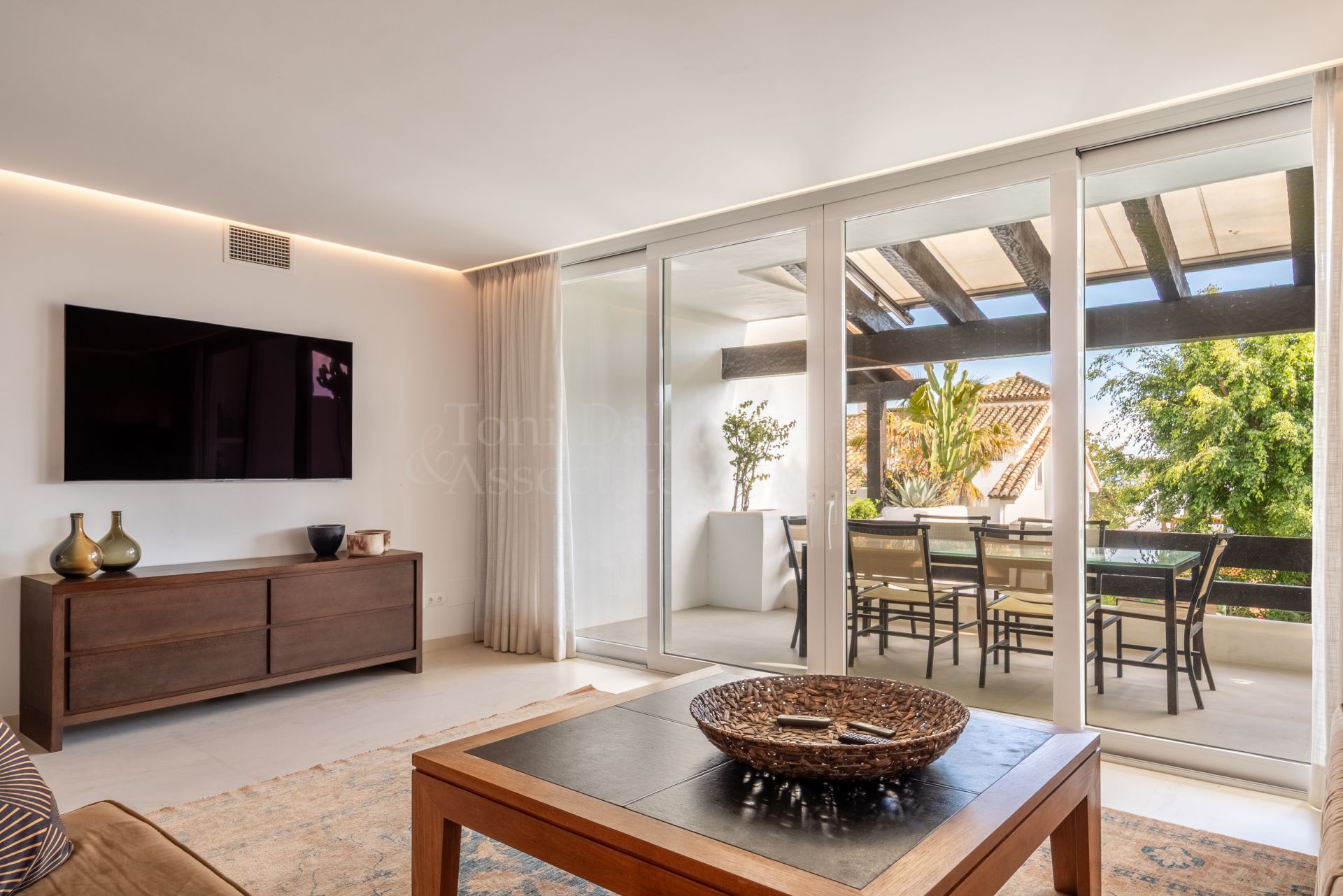 Duplex Penthouse in Marina Puente Romano, Marbella