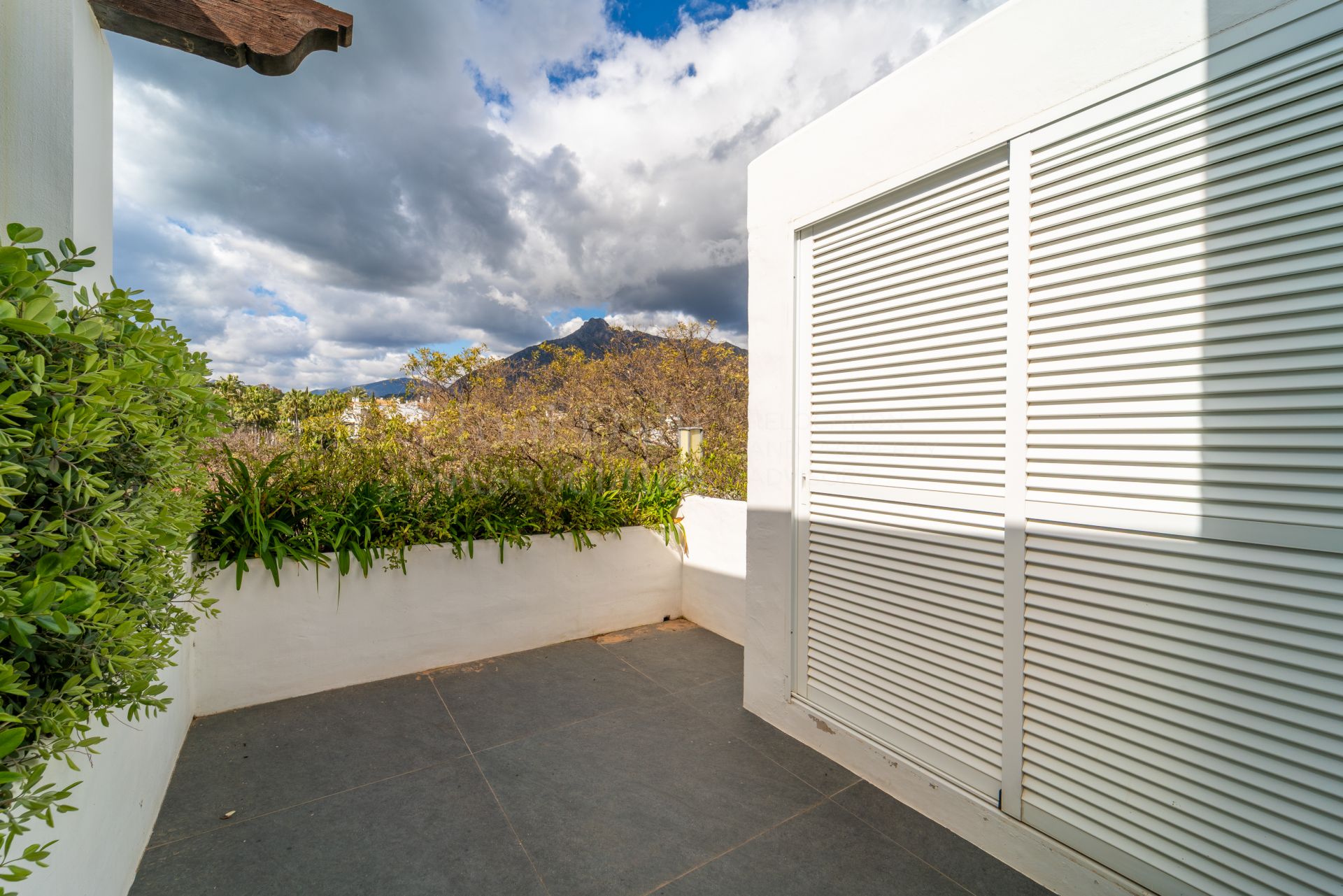 Duplex Penthouse in Marina Puente Romano, Marbella