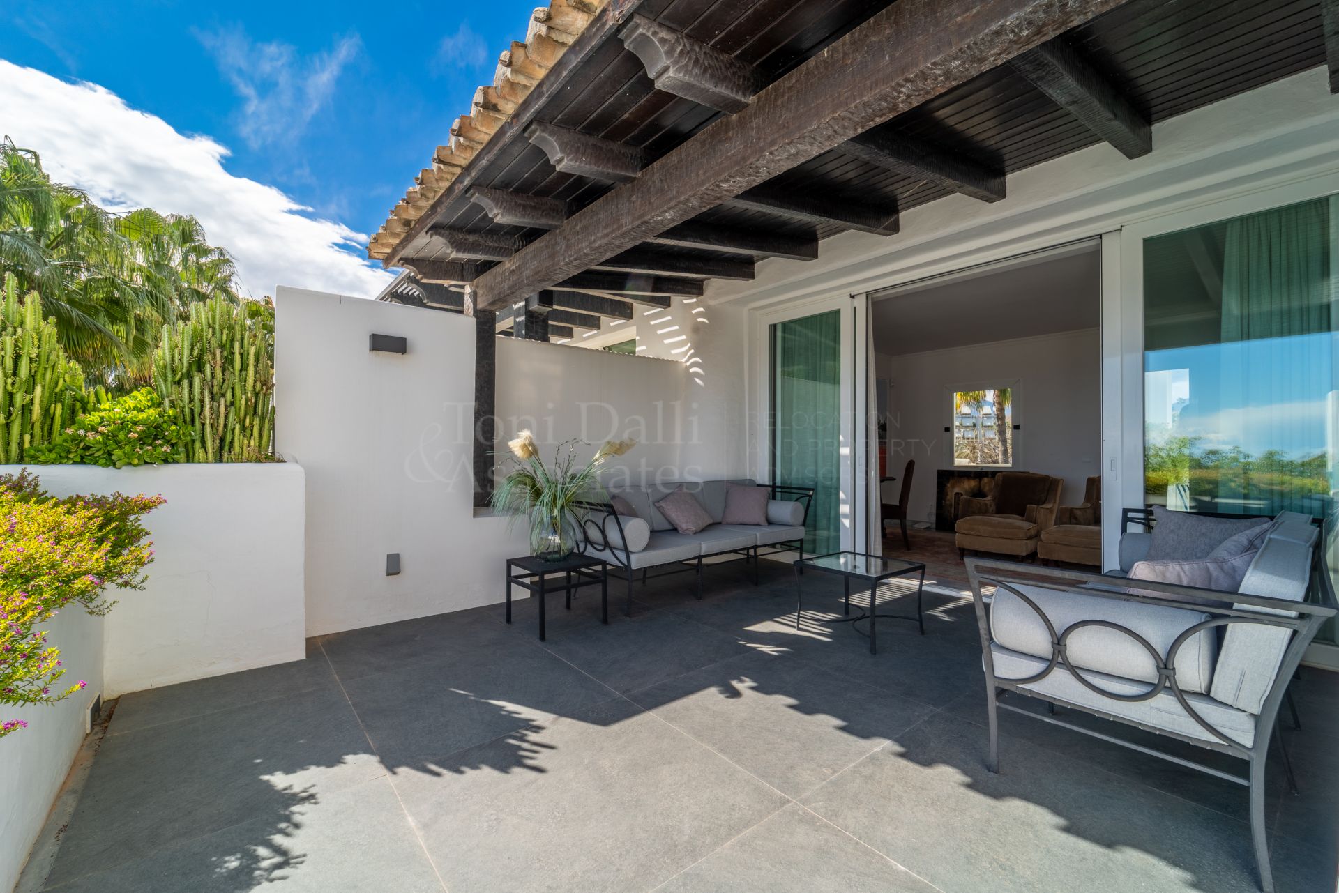 Duplex Penthouse in Marina Puente Romano, Marbella