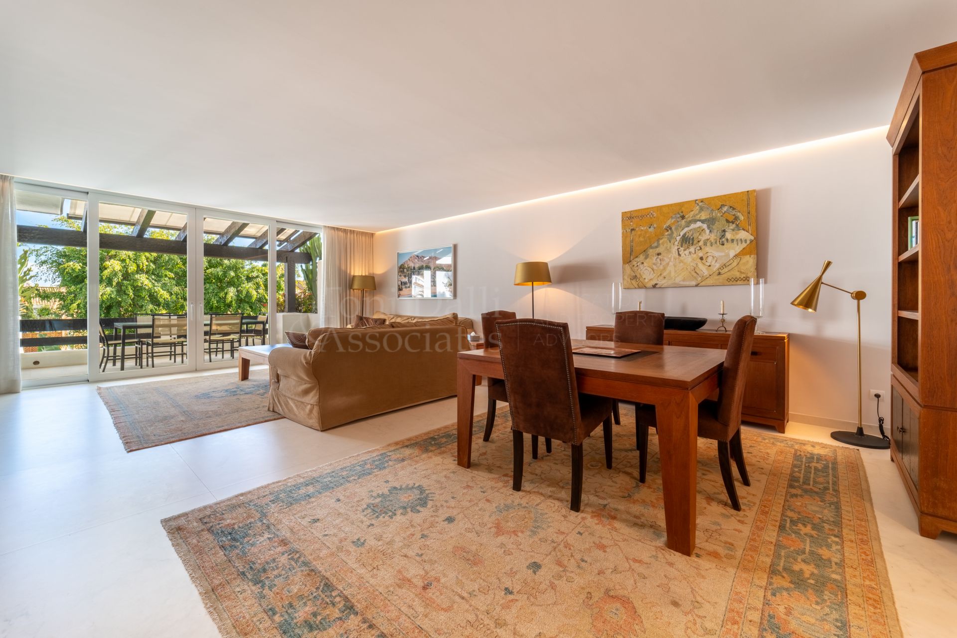 Duplex Penthouse in Marina Puente Romano, Marbella