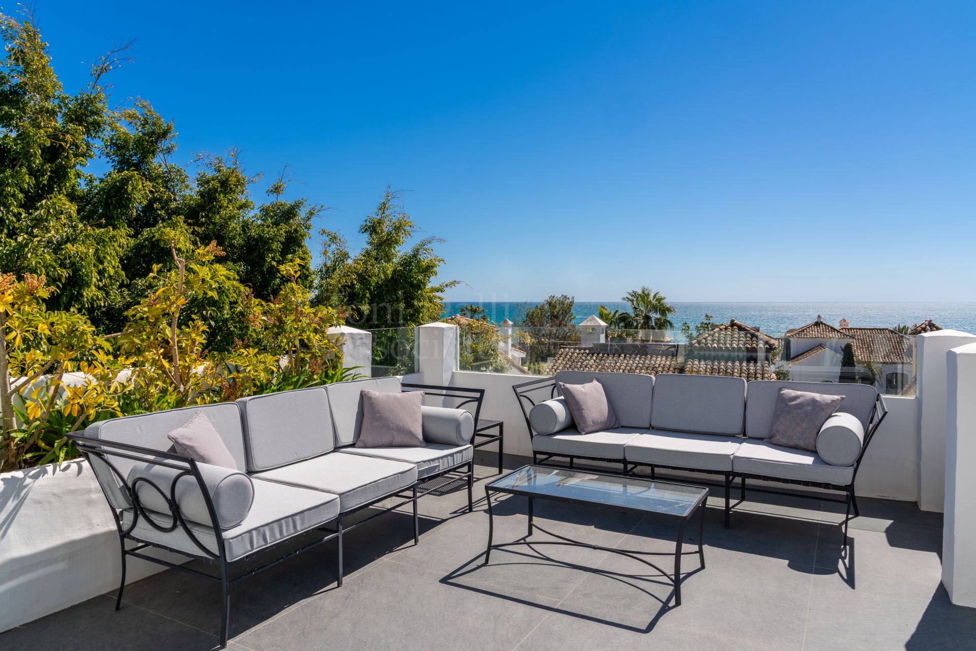 Duplex Penthouse in Marina Puente Romano, Marbella
