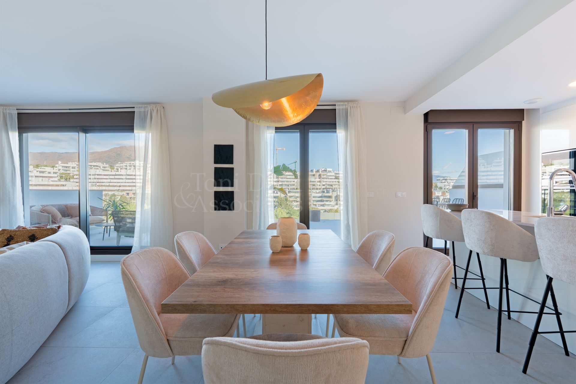 Penthouse in Las Mesas, Estepona