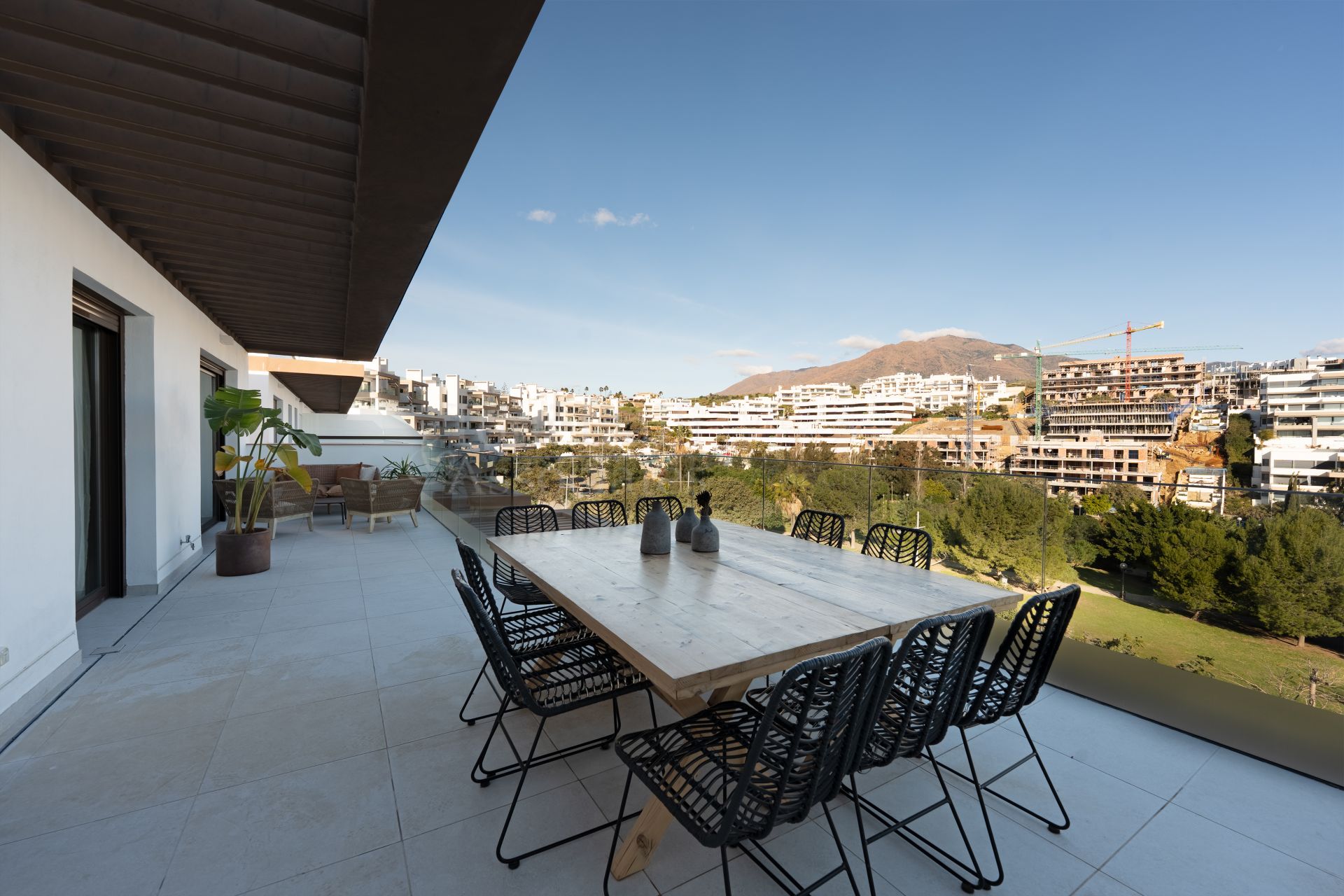 Penthouse in Las Mesas, Estepona