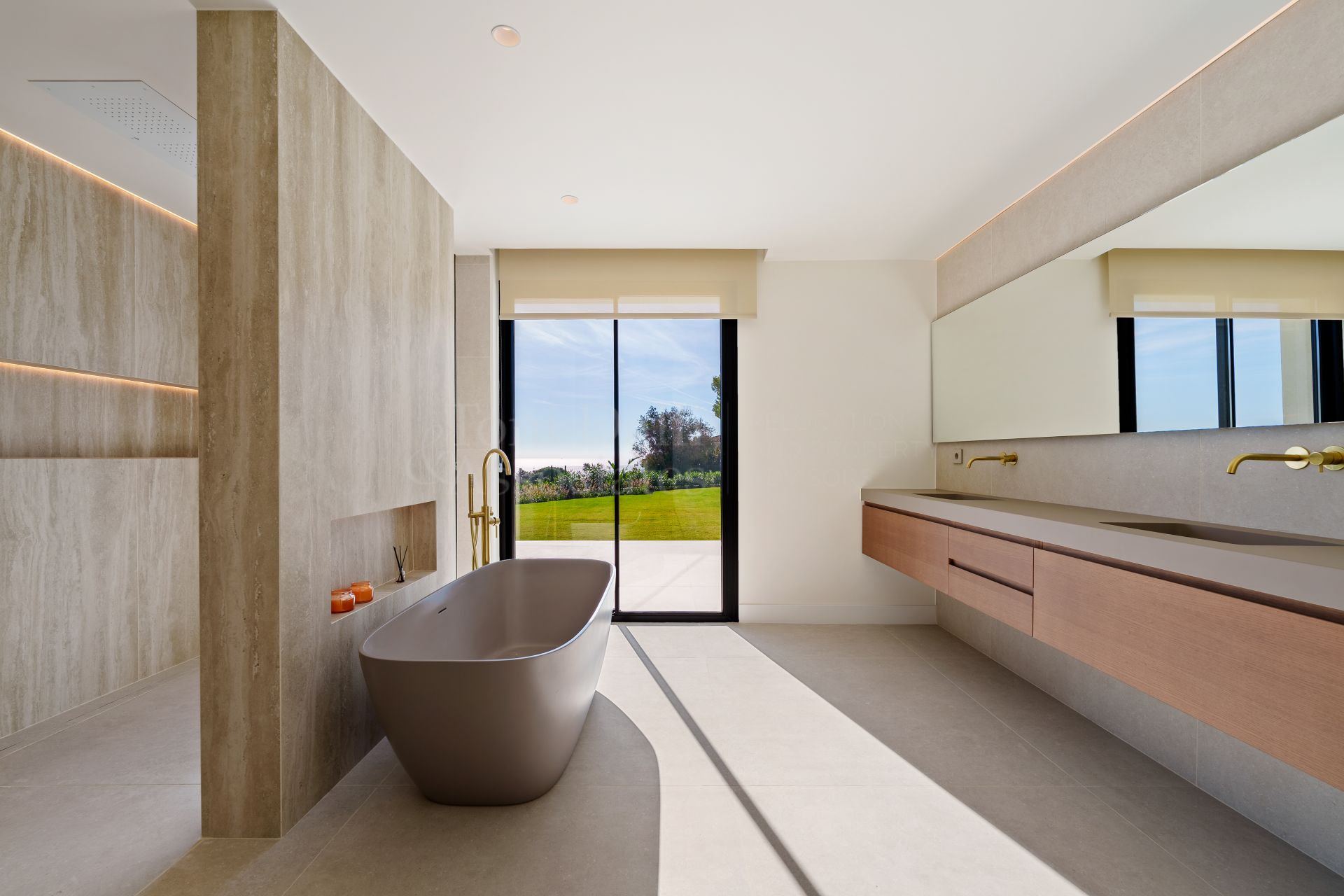 Villa in El Rosario, Marbella