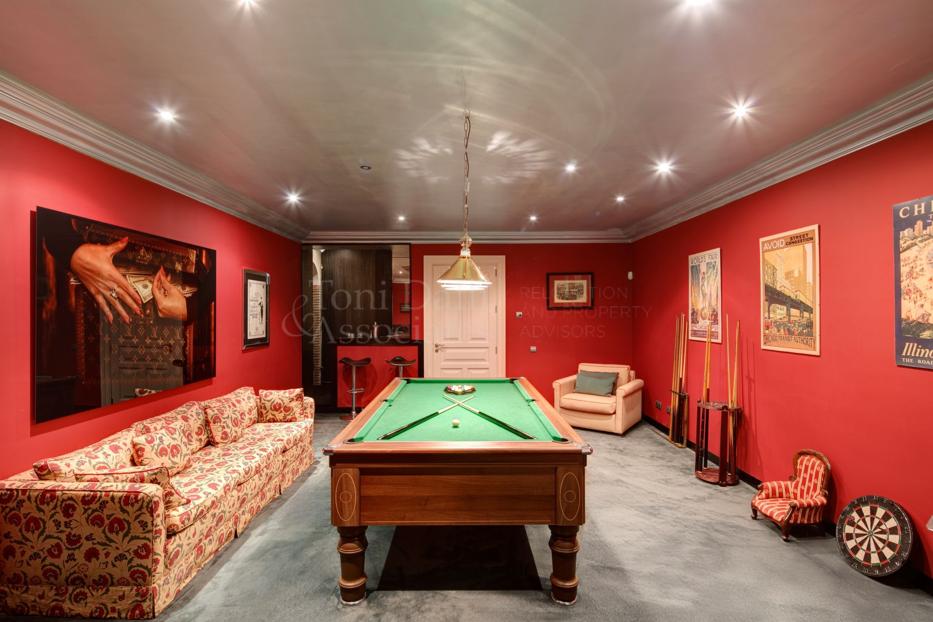 Villa in Los Picos de Nagüeles, Marbella