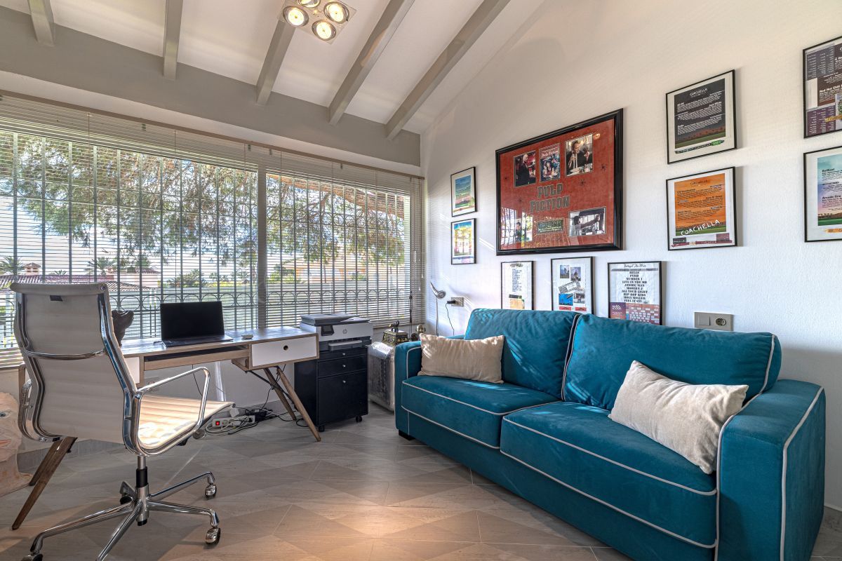 Villa in Las Chapas, Marbella