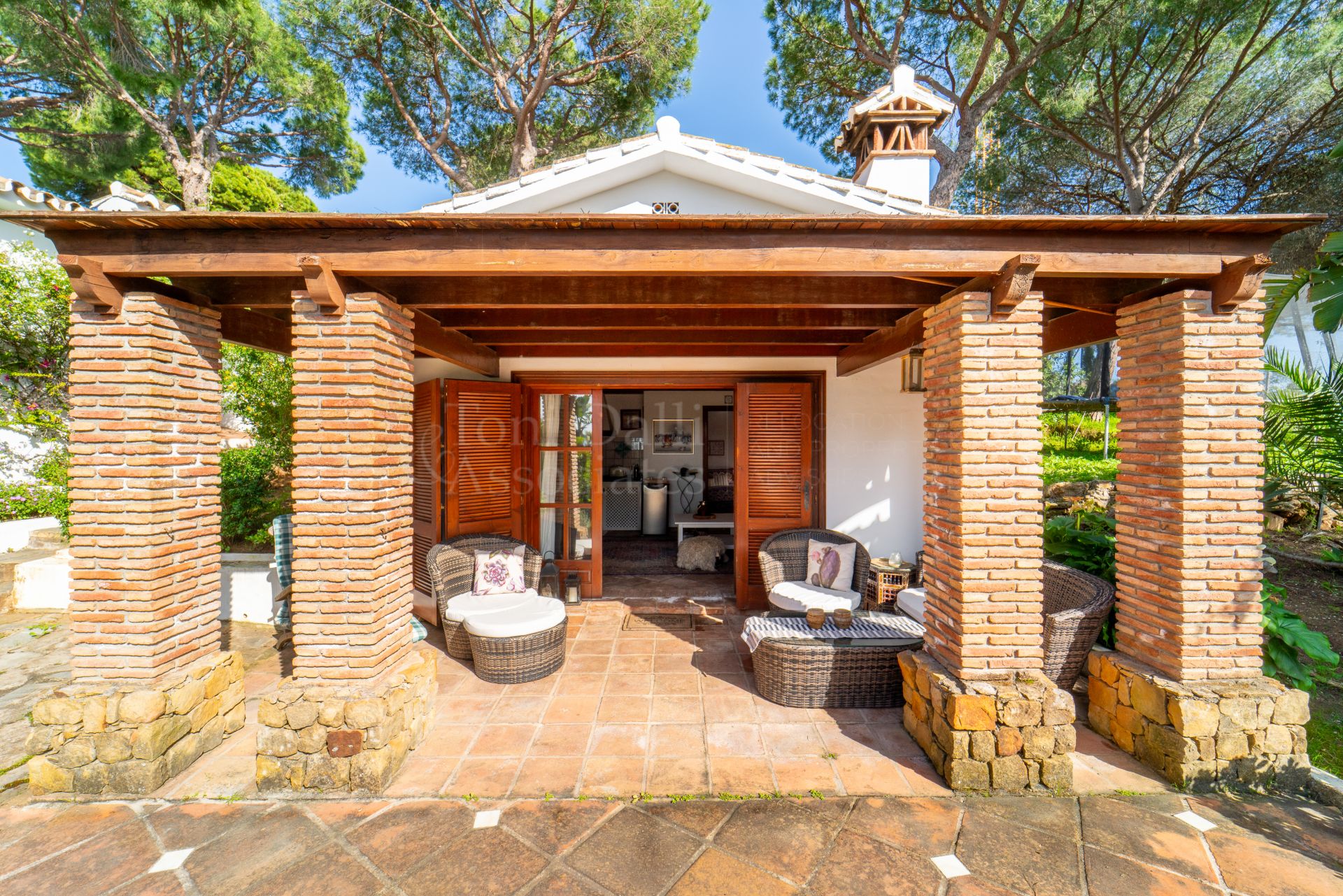 Villa in Cerrado de Elviria, Marbella