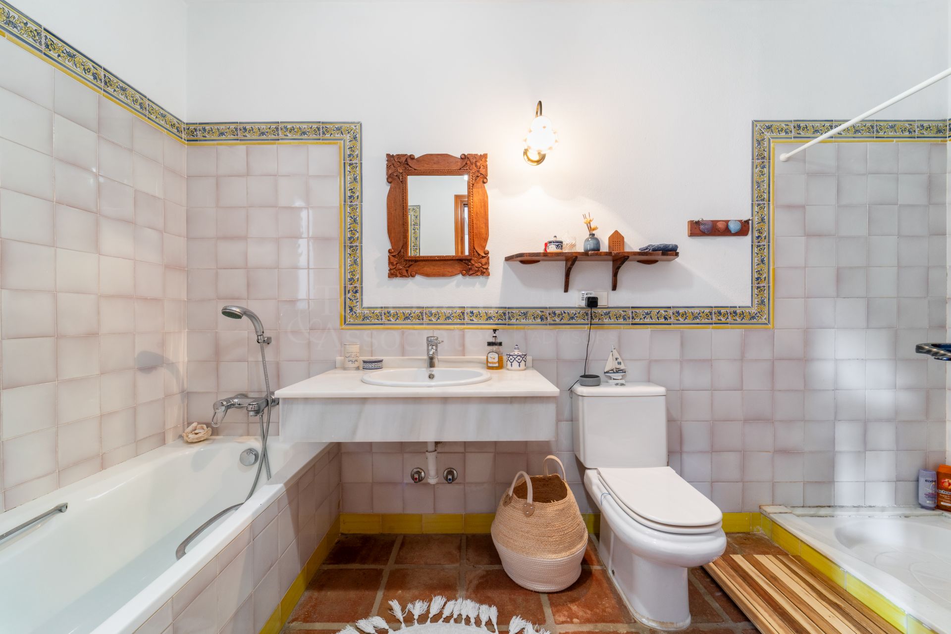 Villa in Cerrado de Elviria, Marbella