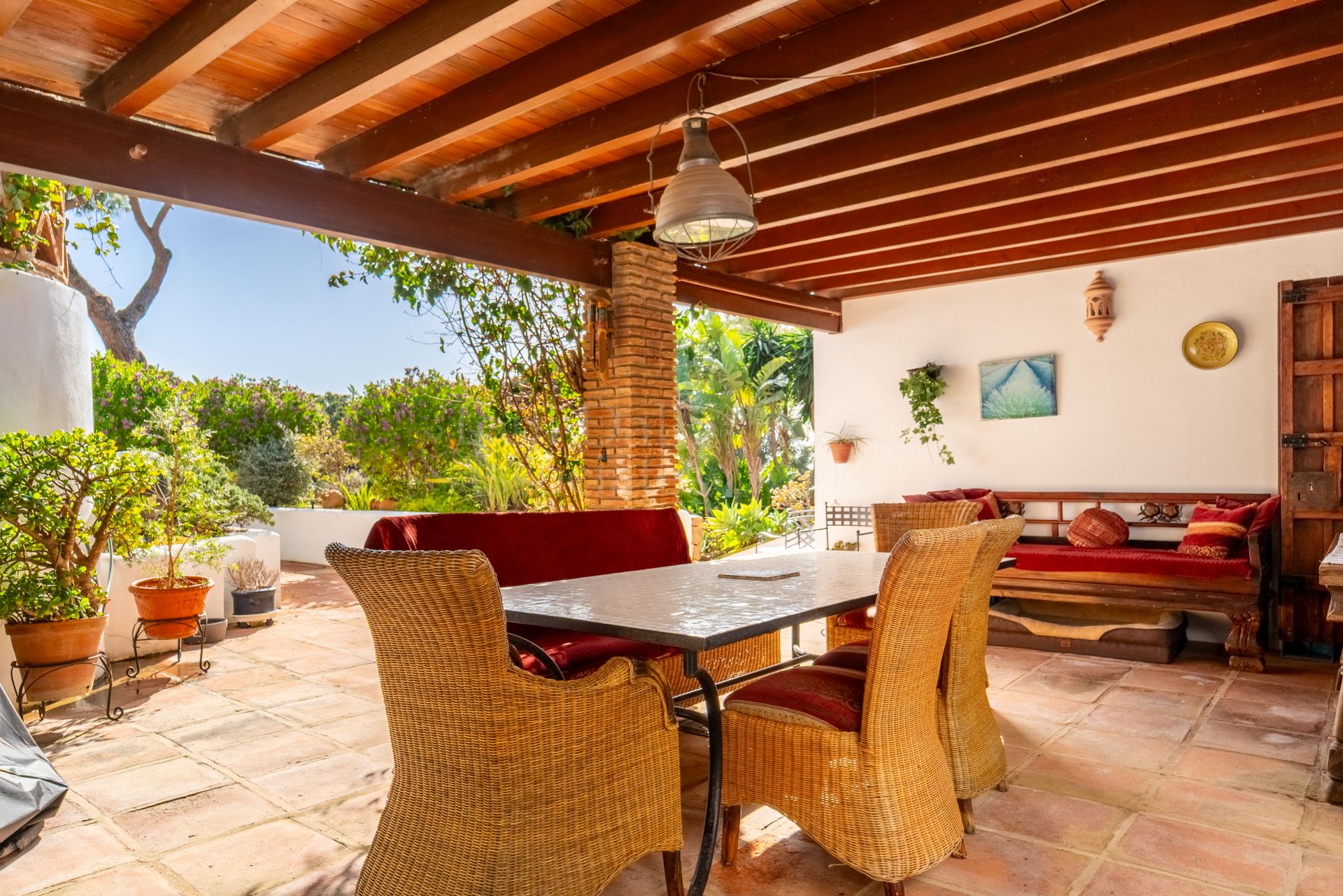 Villa in Cerrado de Elviria, Marbella