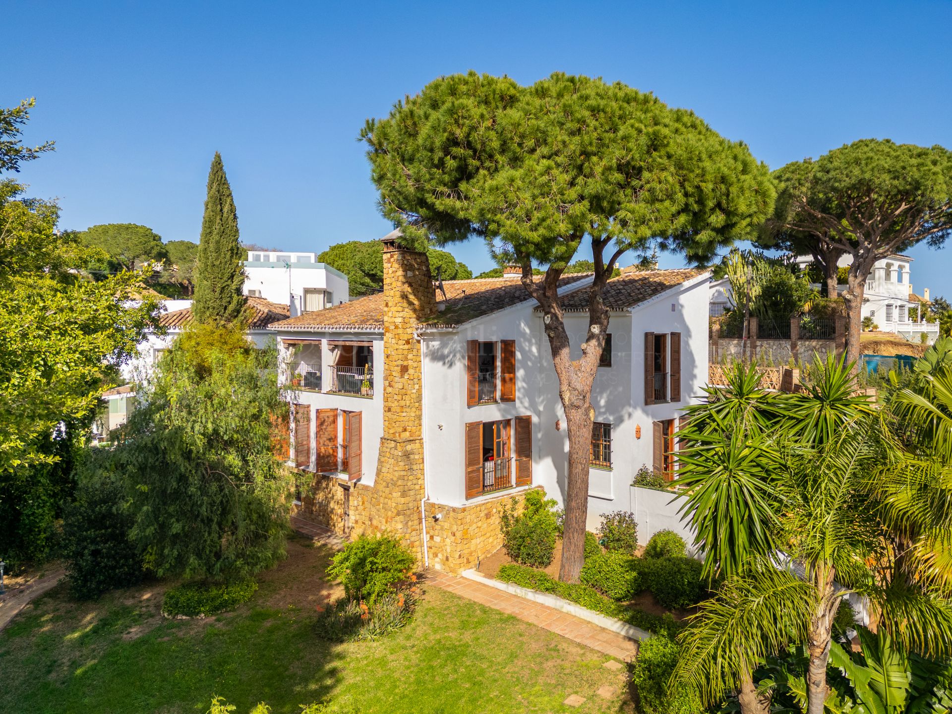 Villa in Cerrado de Elviria, Marbella