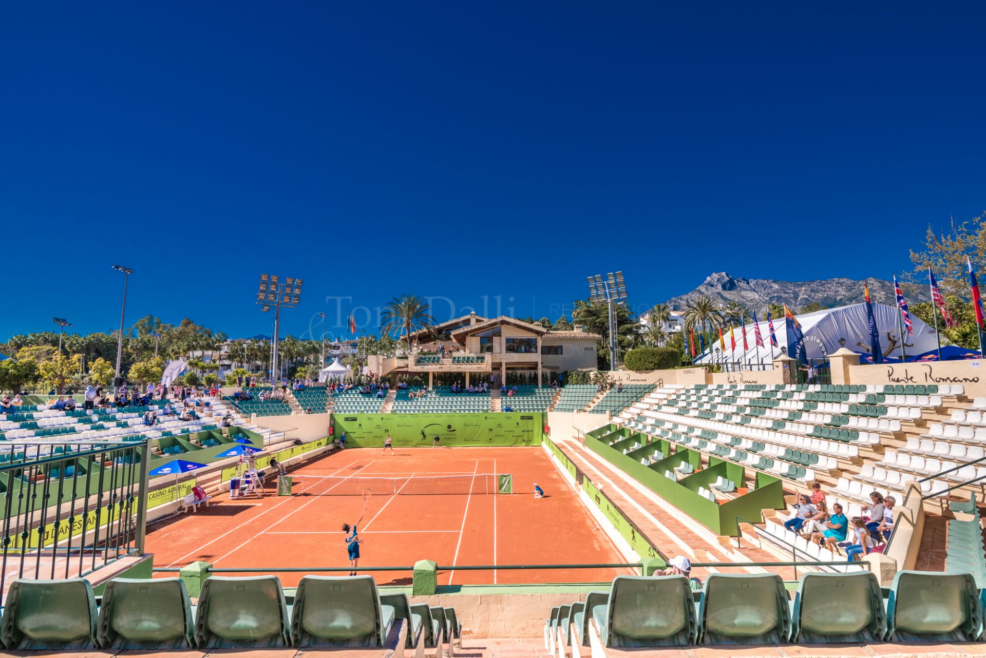 Duplex Penthouse in Marina Puente Romano, Marbella