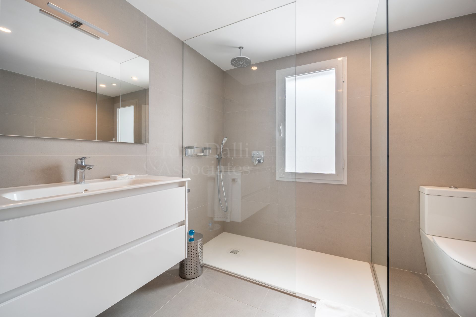 Duplex Penthouse in Marina Puente Romano, Marbella