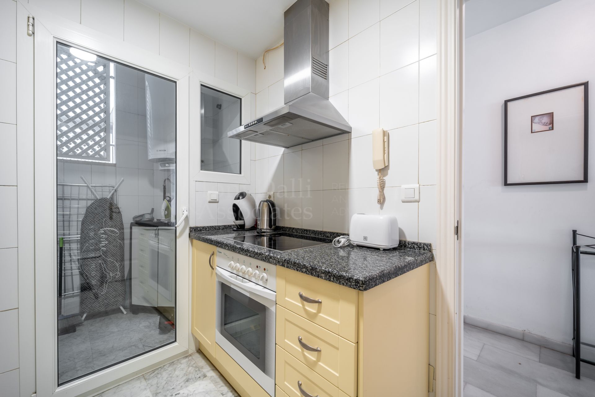 Apartment in Playa Rocio, Marbella