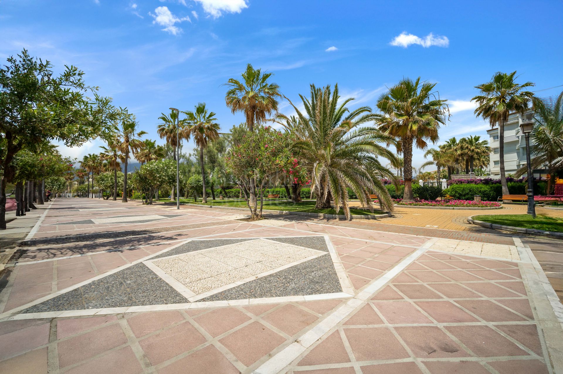 Apartment in Playa Rocio, Marbella