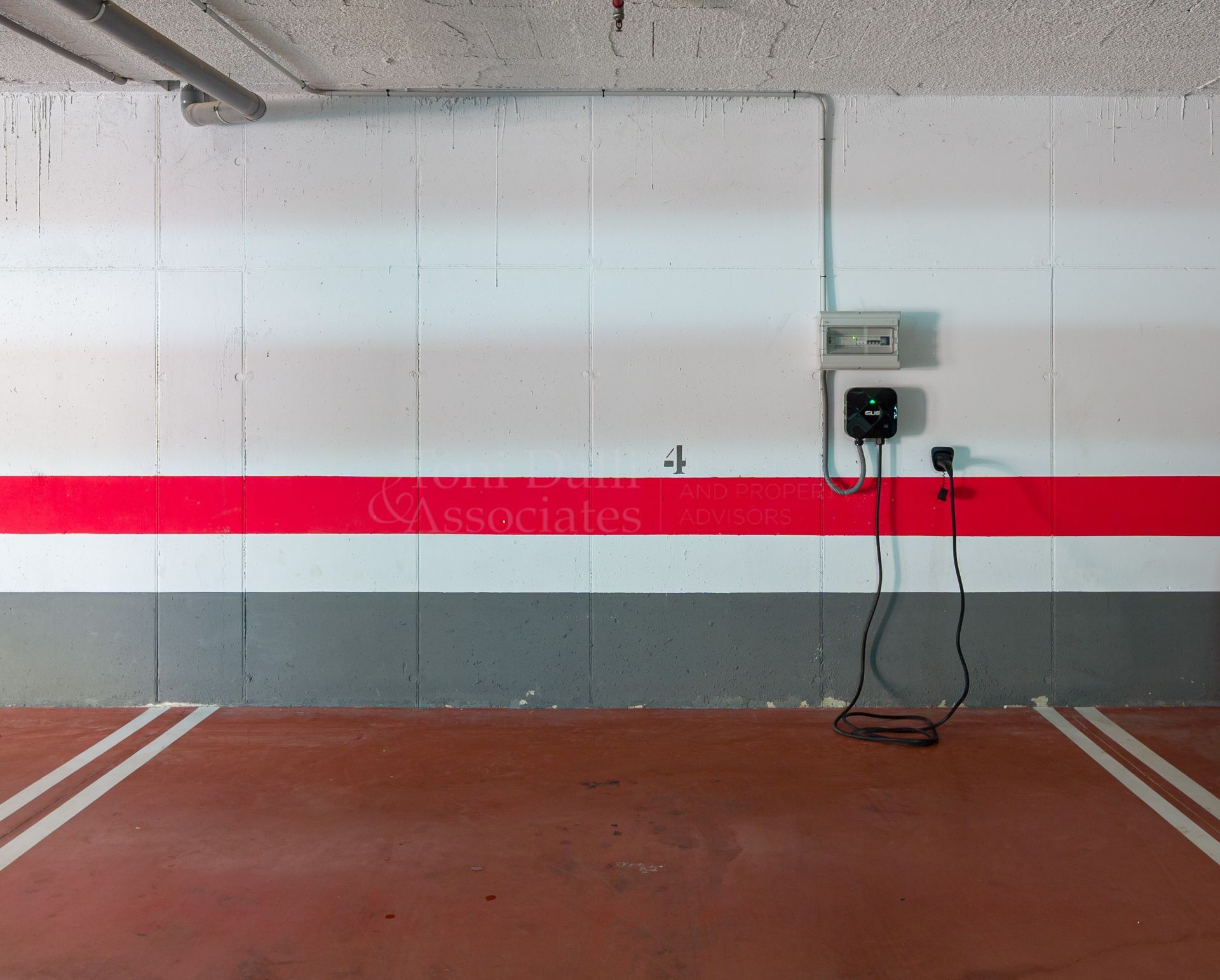 Ground Floor Apartment in Alminar de Marbella, Marbella