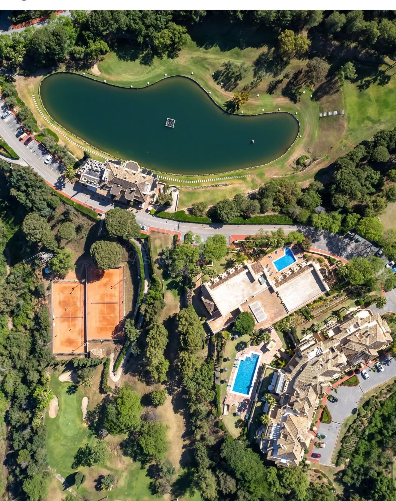 Penthouse in Elviria Hills, Marbella