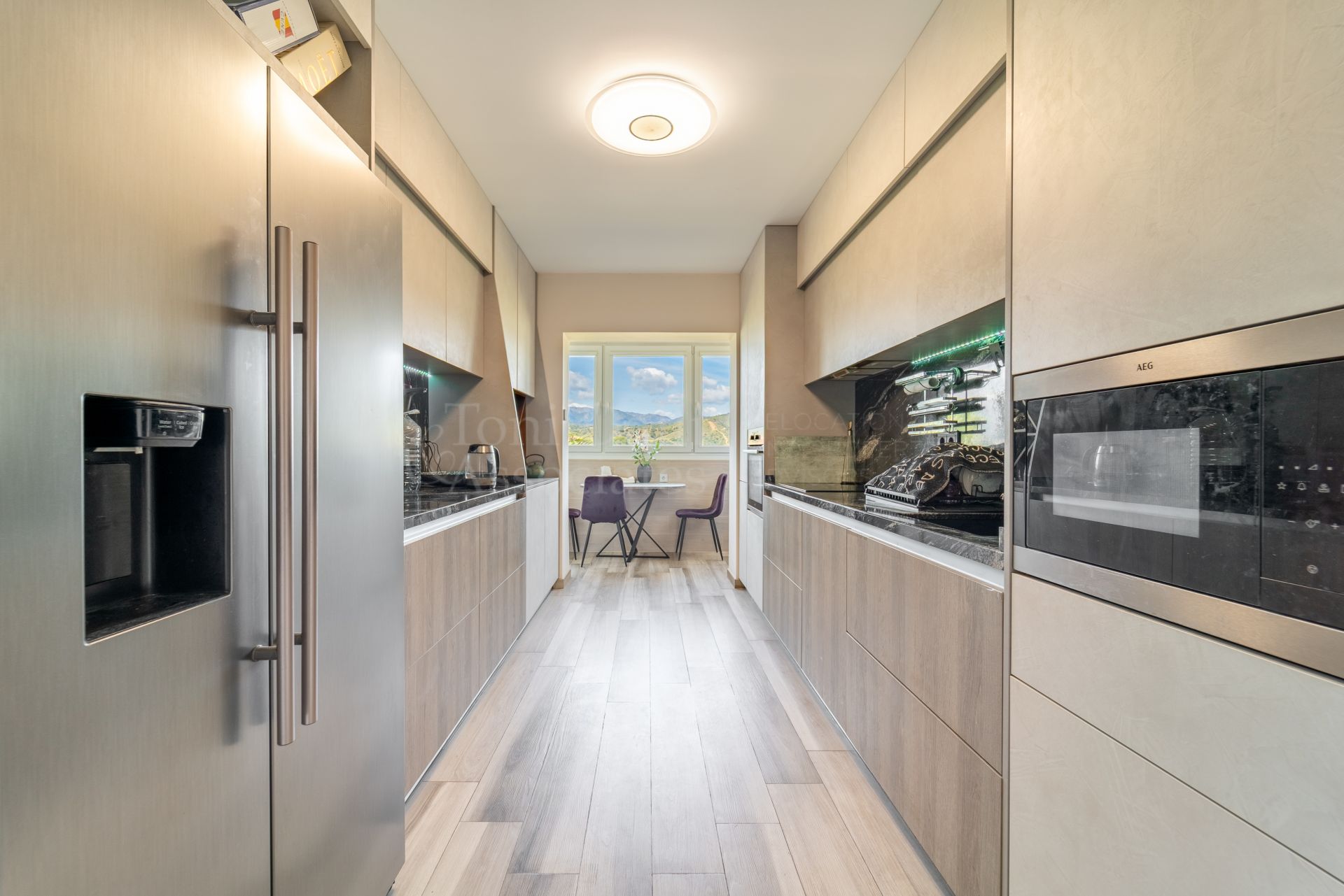 Penthouse in Elviria Hills, Marbella