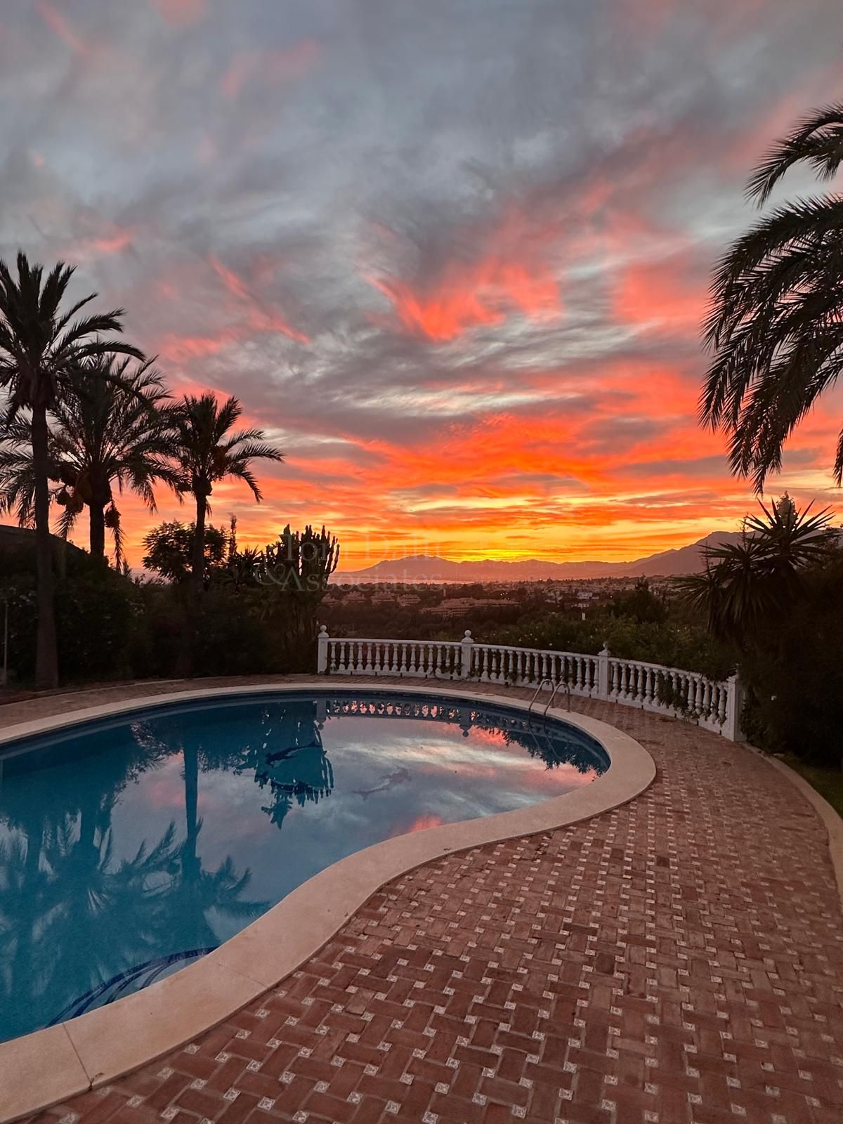 Villa in Hacienda las Chapas, Marbella