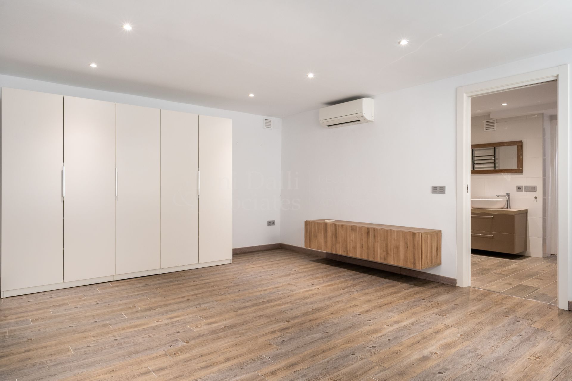 Villa in Nueva Andalucia, Marbella