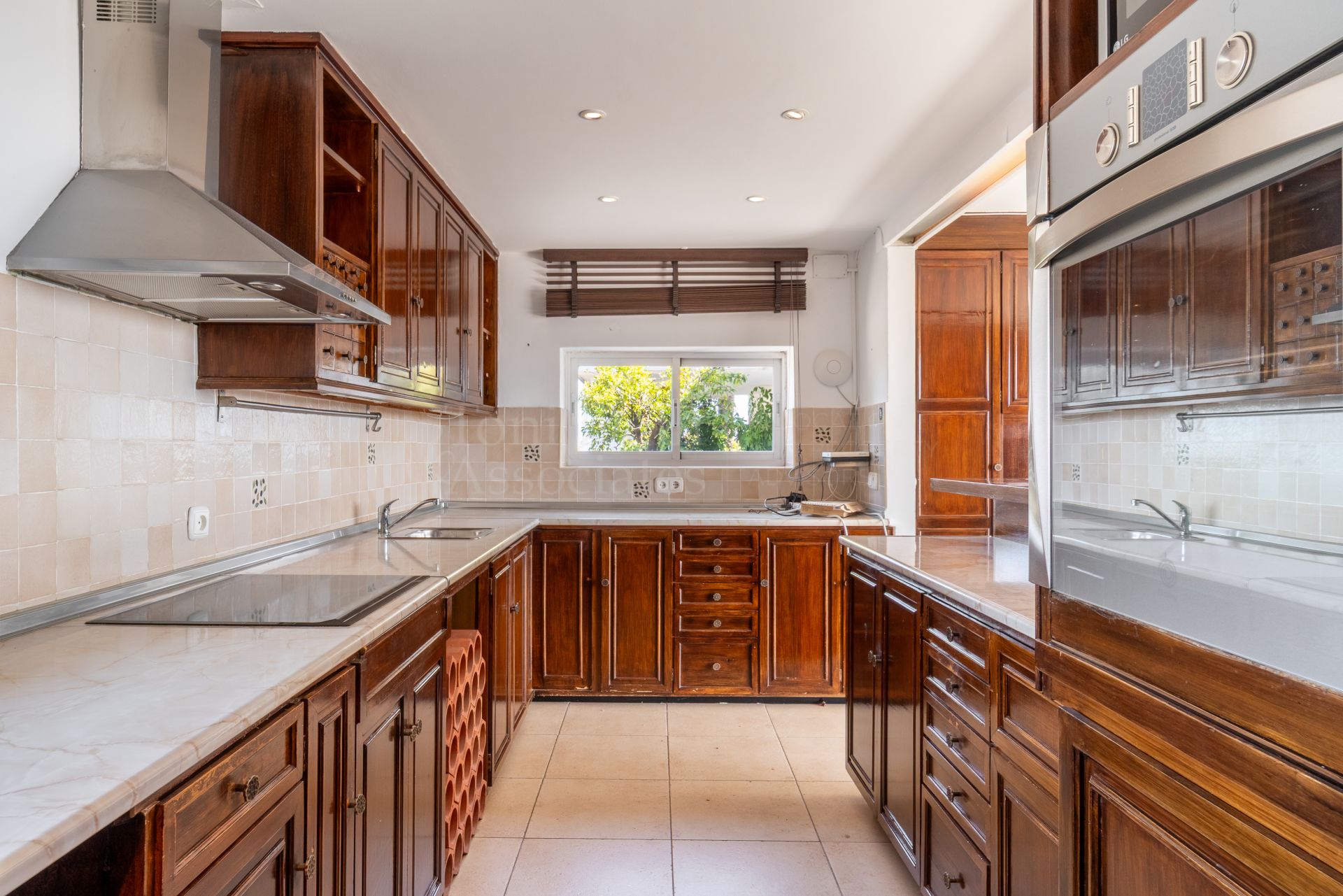 Villa in Nueva Andalucia, Marbella