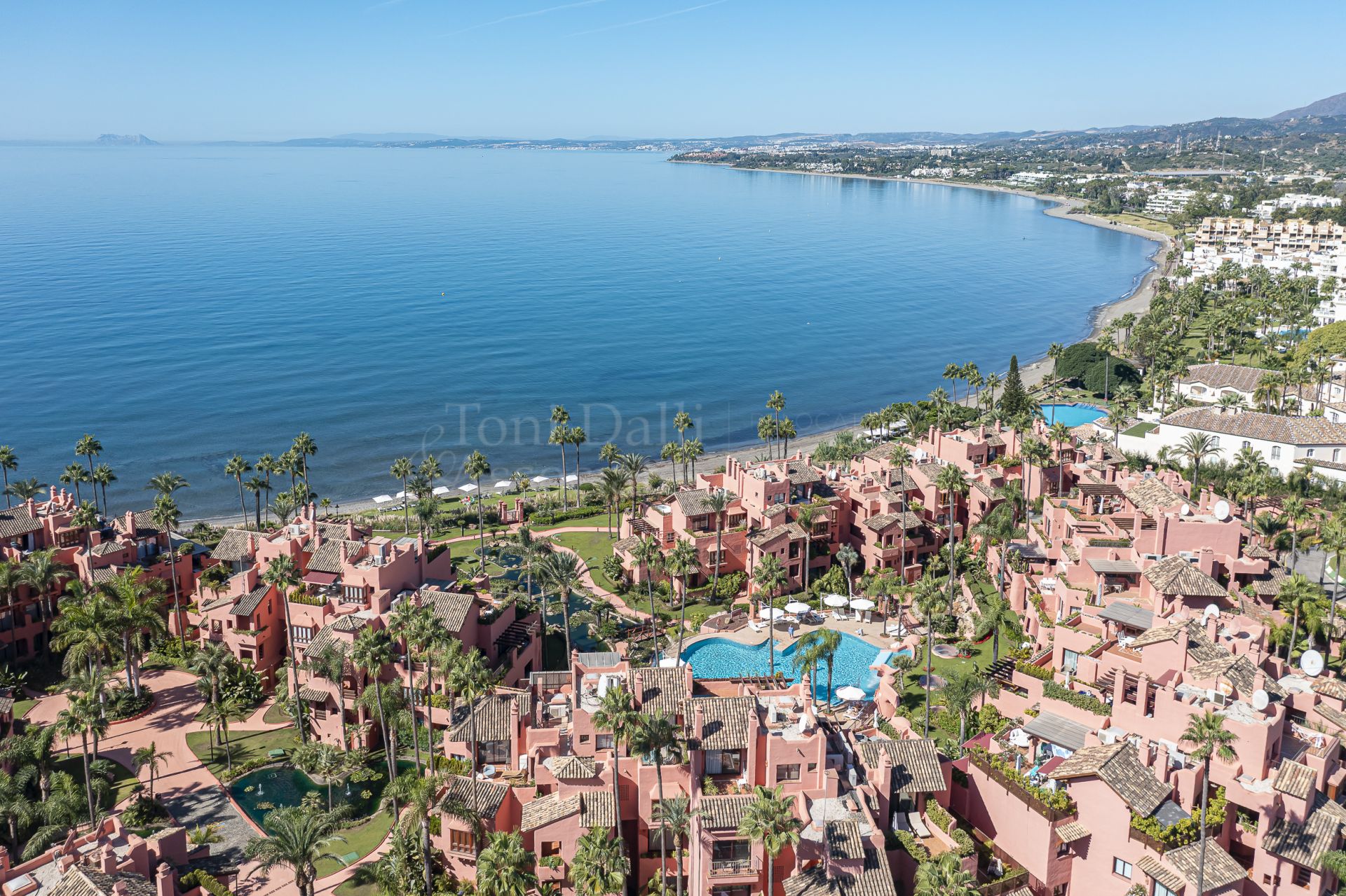 Apartment in Cabo Bermejo, Estepona