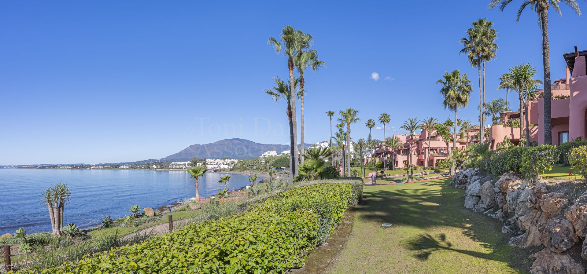 Ground Floor Apartment in Cabo Bermejo, Estepona