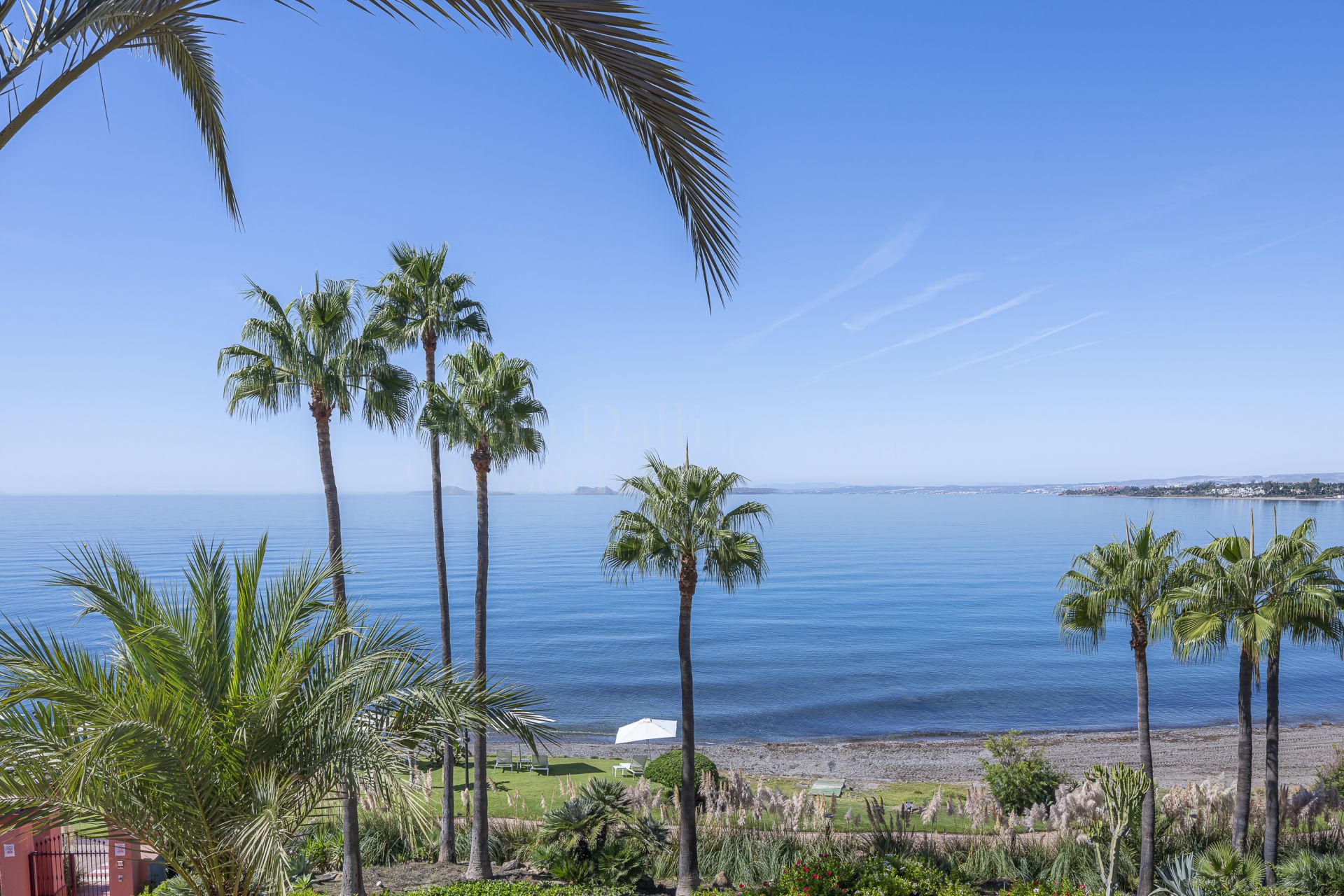 Ground Floor Apartment in Cabo Bermejo, Estepona