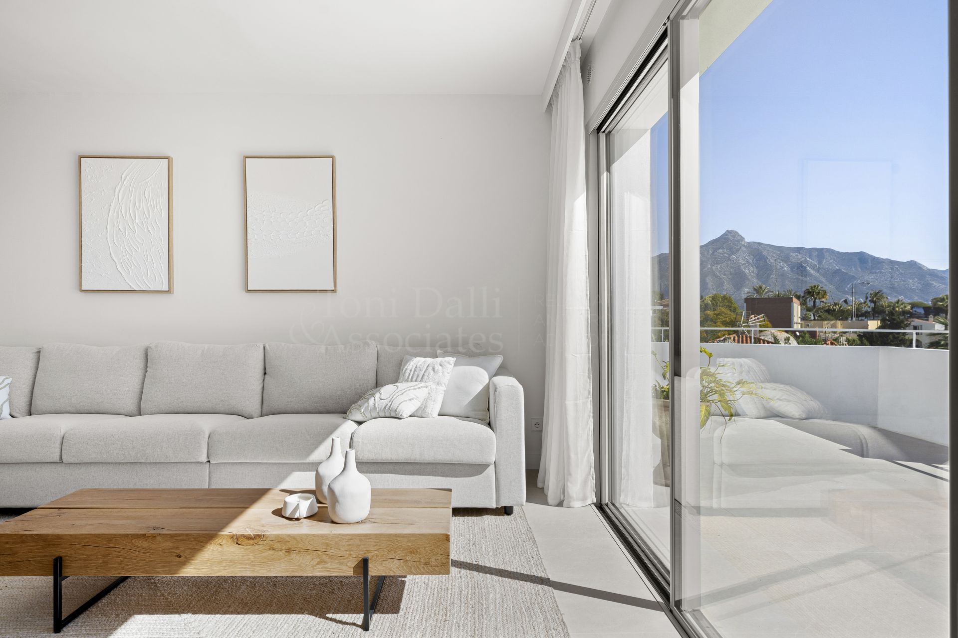 Villa in Nueva Andalucia, Marbella