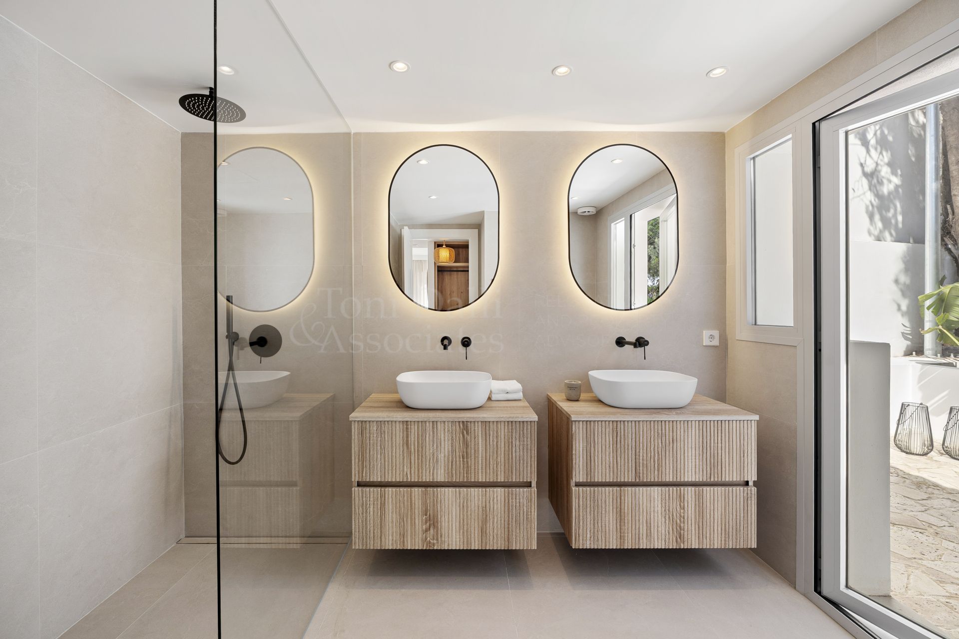 Villa in Nueva Andalucia, Marbella