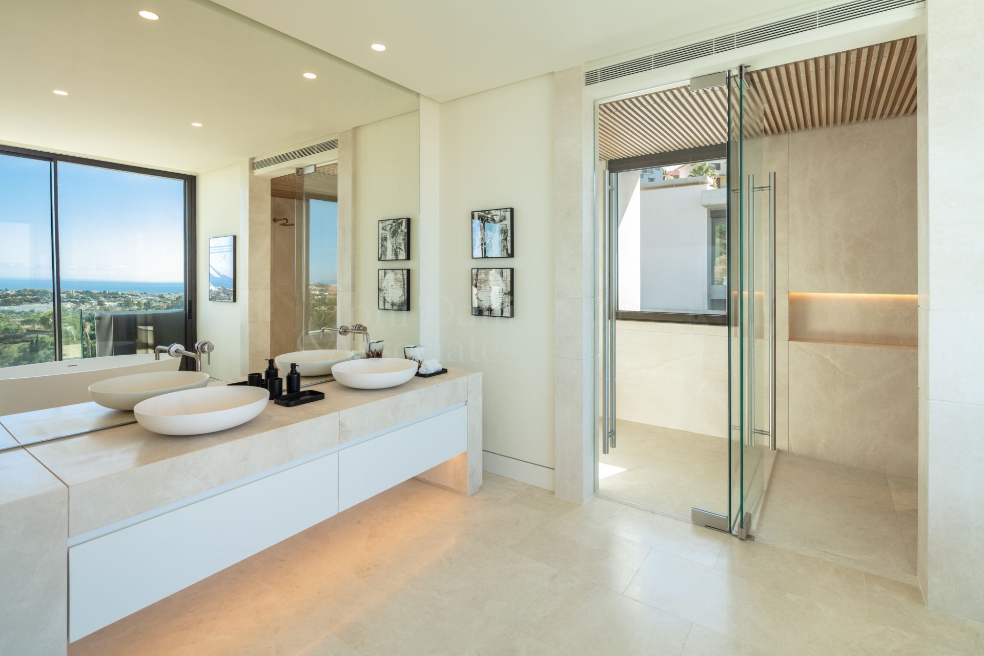 Villa in The Hills, Benahavis