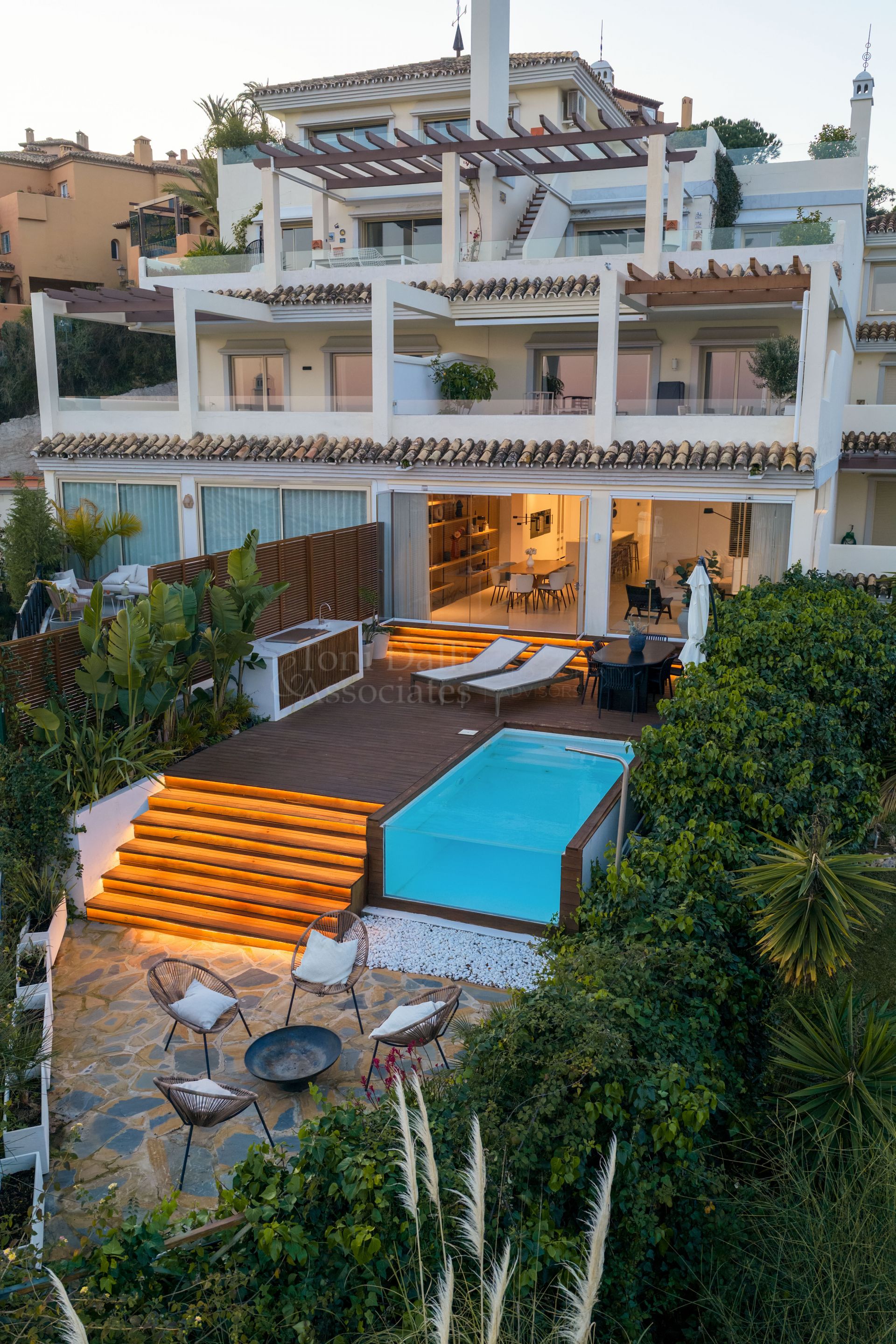 Apartment in Nueva Andalucia, Marbella