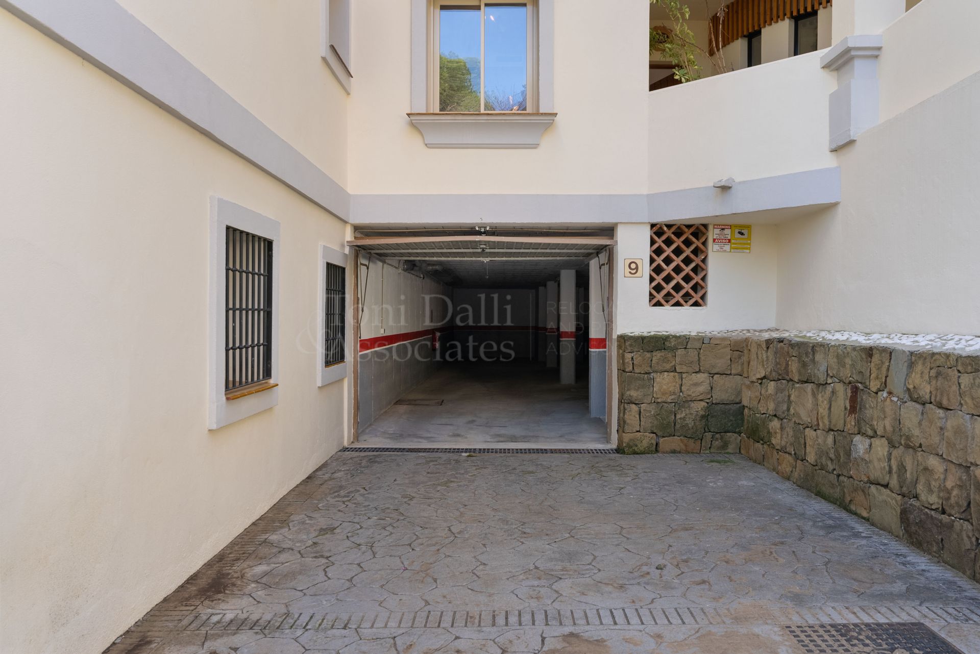 Apartment in Nueva Andalucia, Marbella