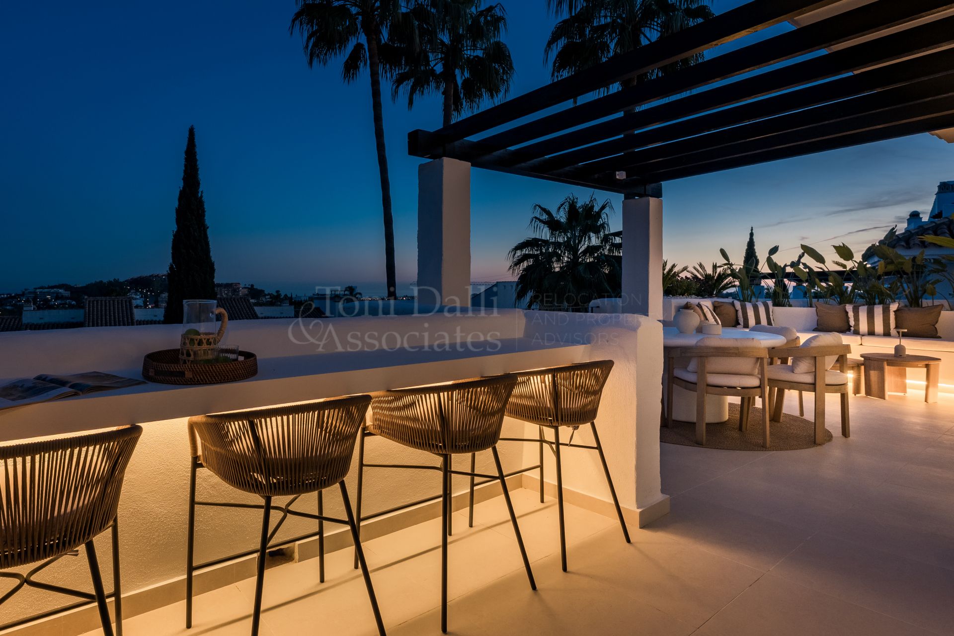 Duplex Penthouse in La Quinta Village, Marbella