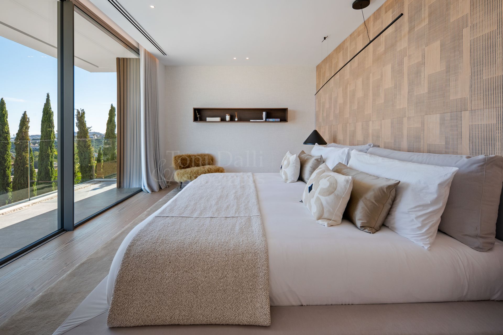 Villa in El Herrojo, Benahavis