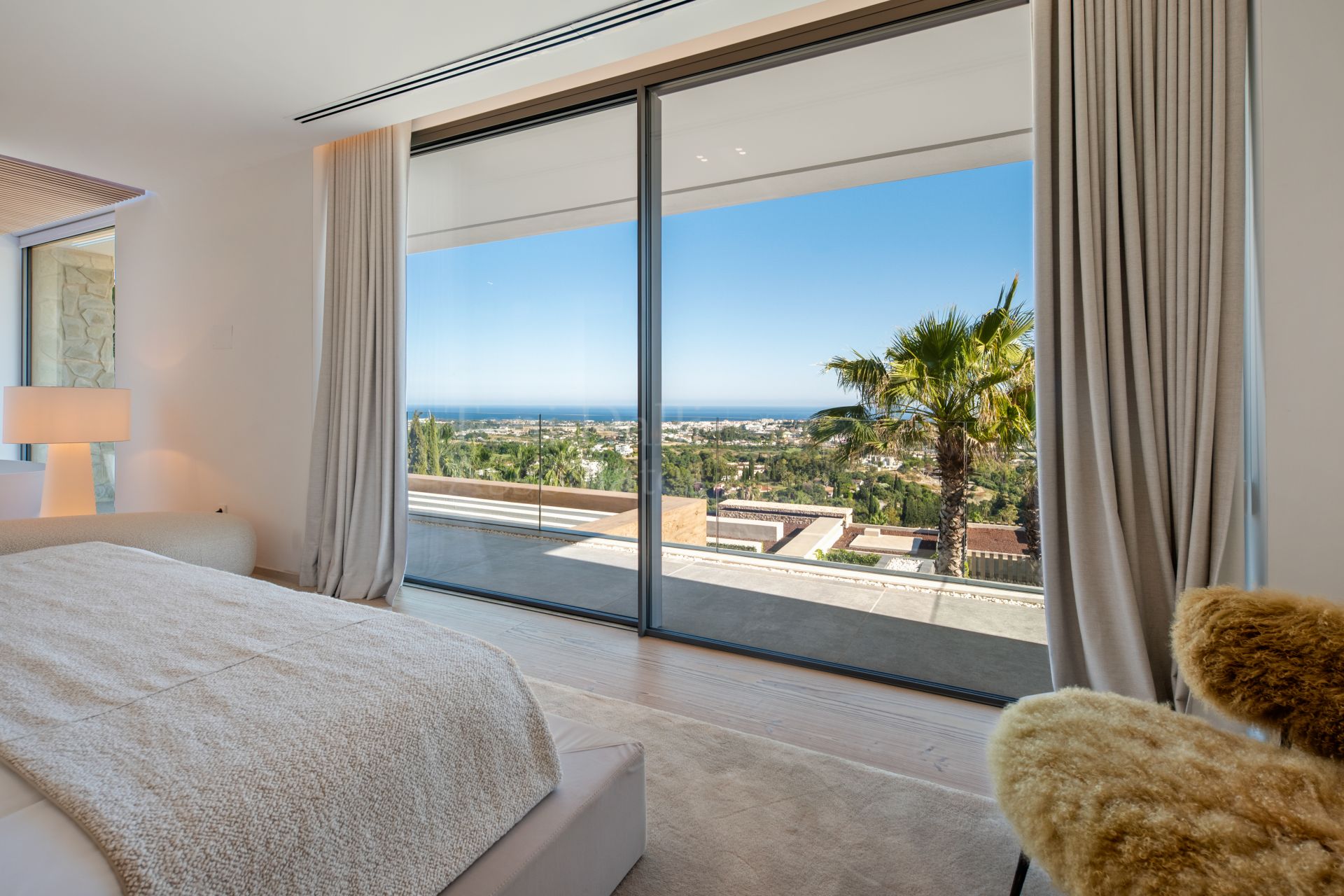 Villa in El Herrojo, Benahavis