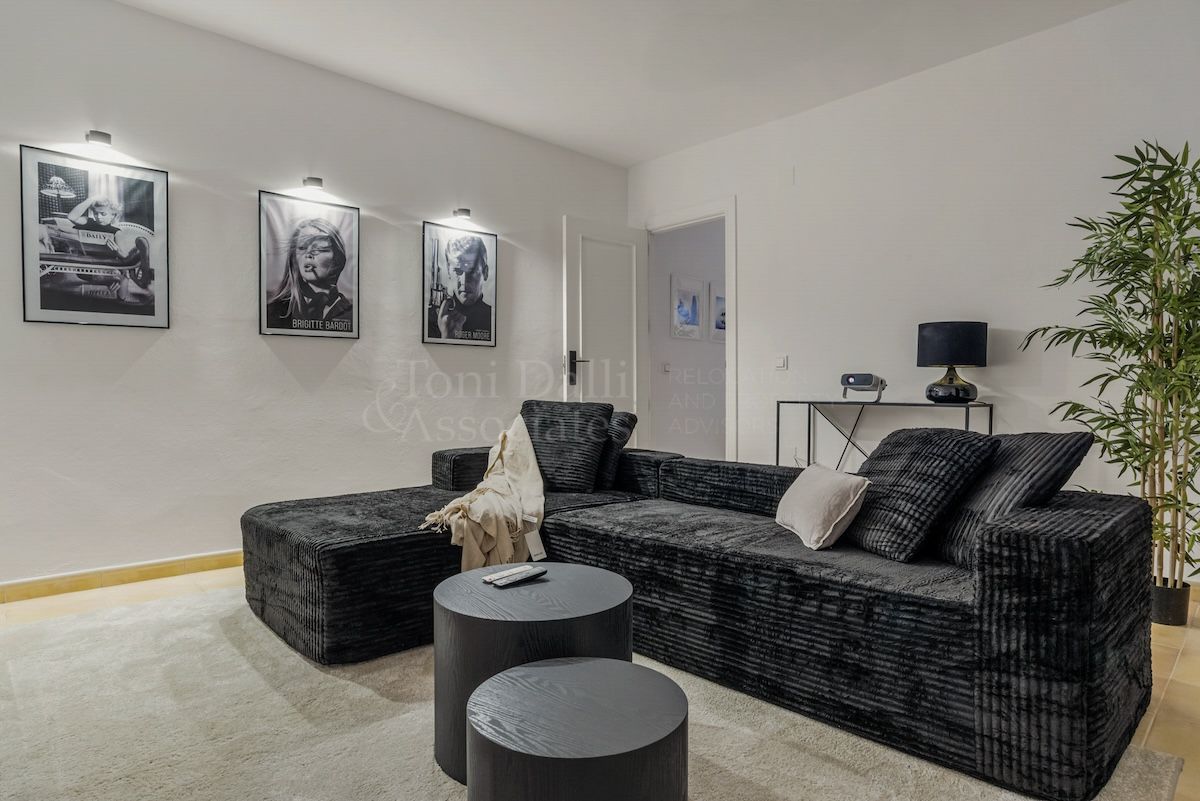 Villa in Rocio de Nagüeles, Marbella