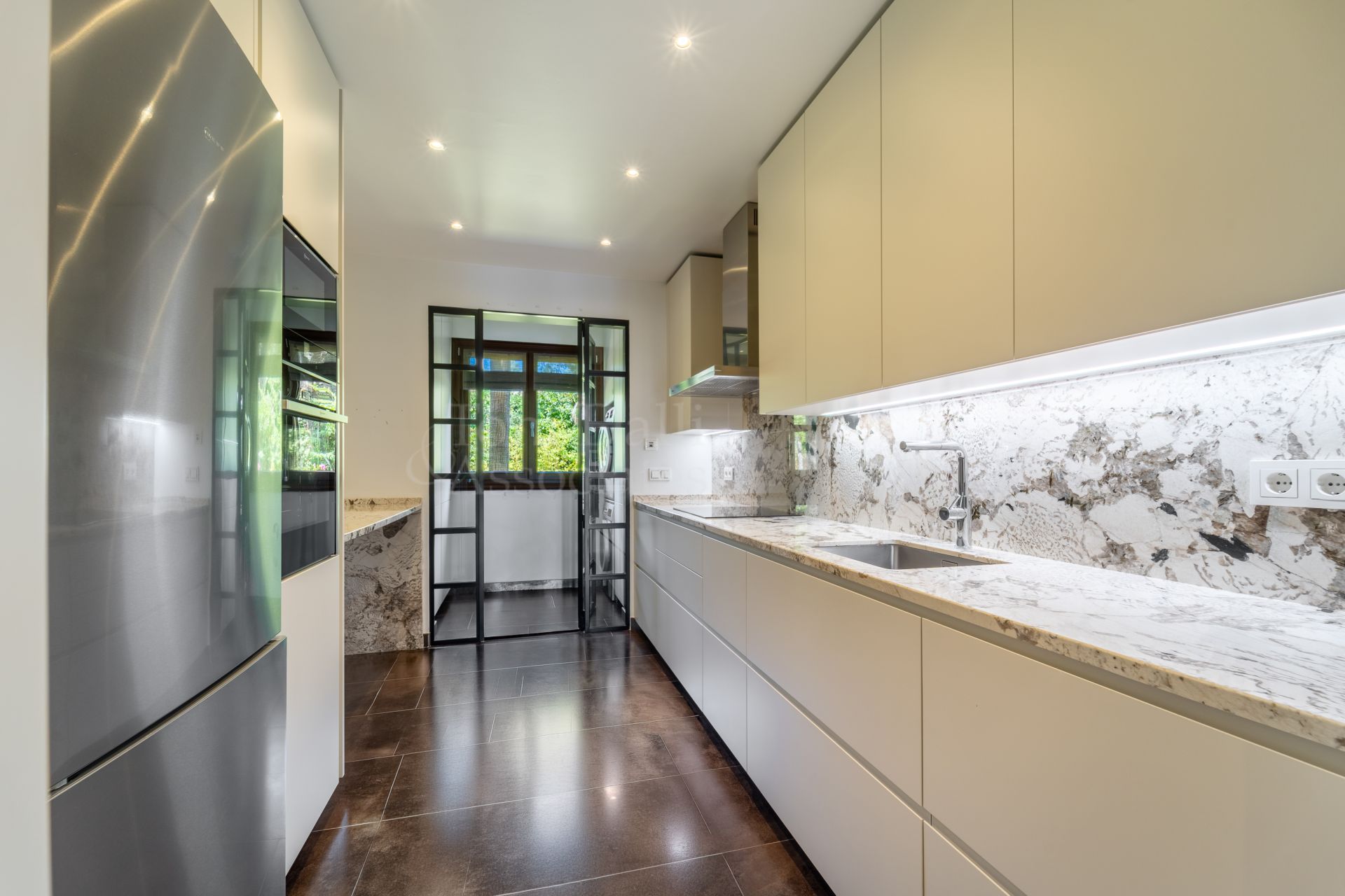 Apartment in Los Monteros Playa, Marbella