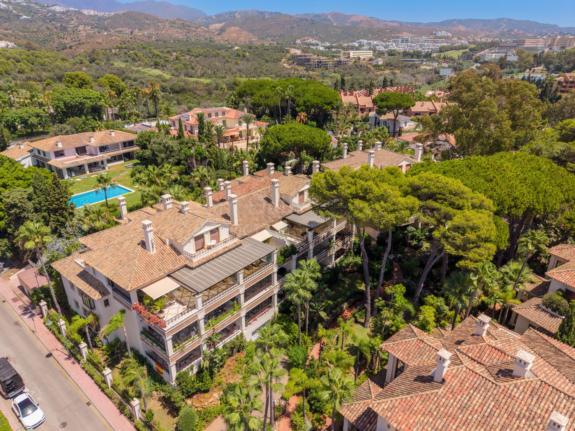 Apartment in Los Monteros Playa, Marbella