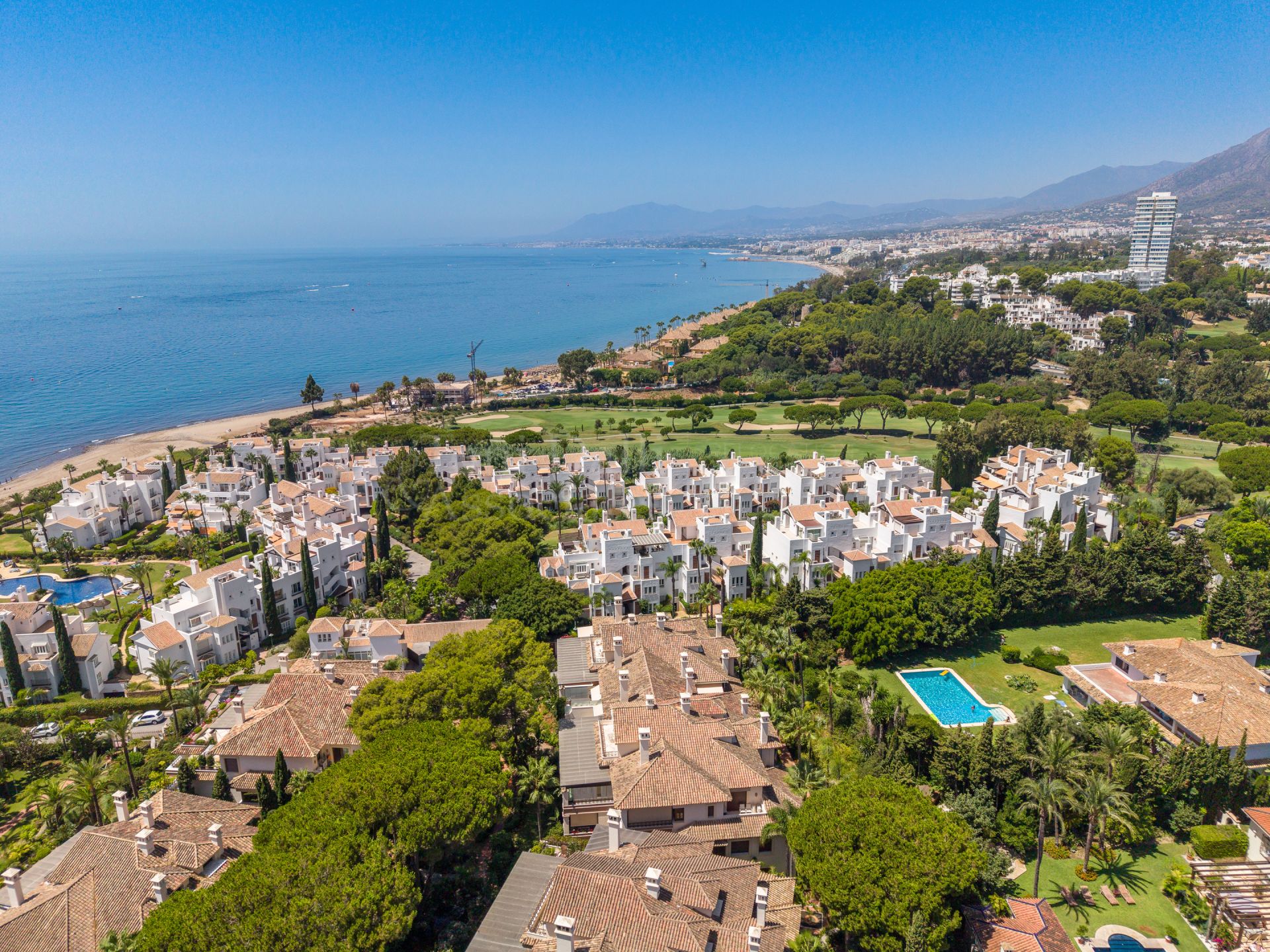 Apartment in Los Monteros Playa, Marbella