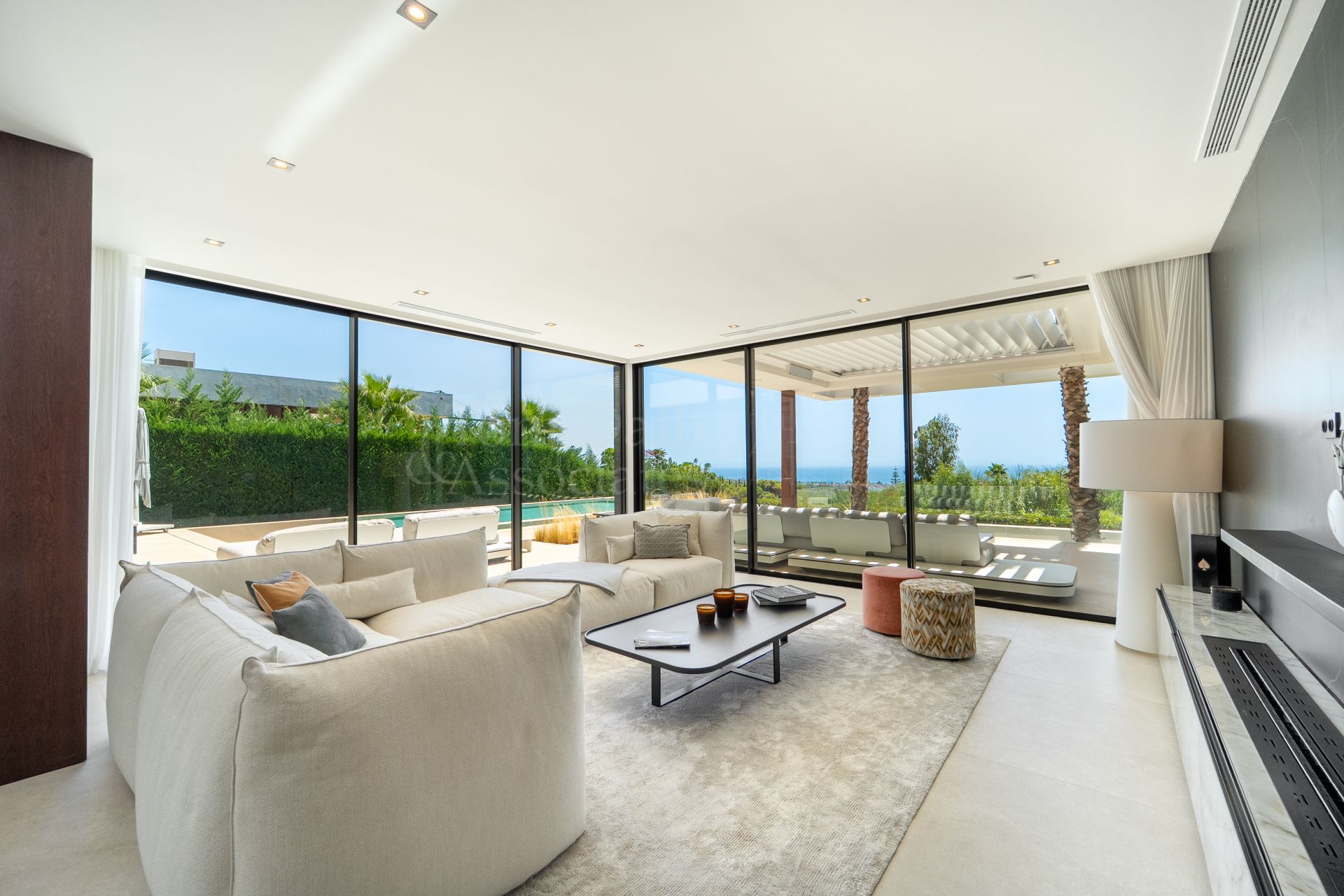 Villa in Los Flamingos, Benahavis