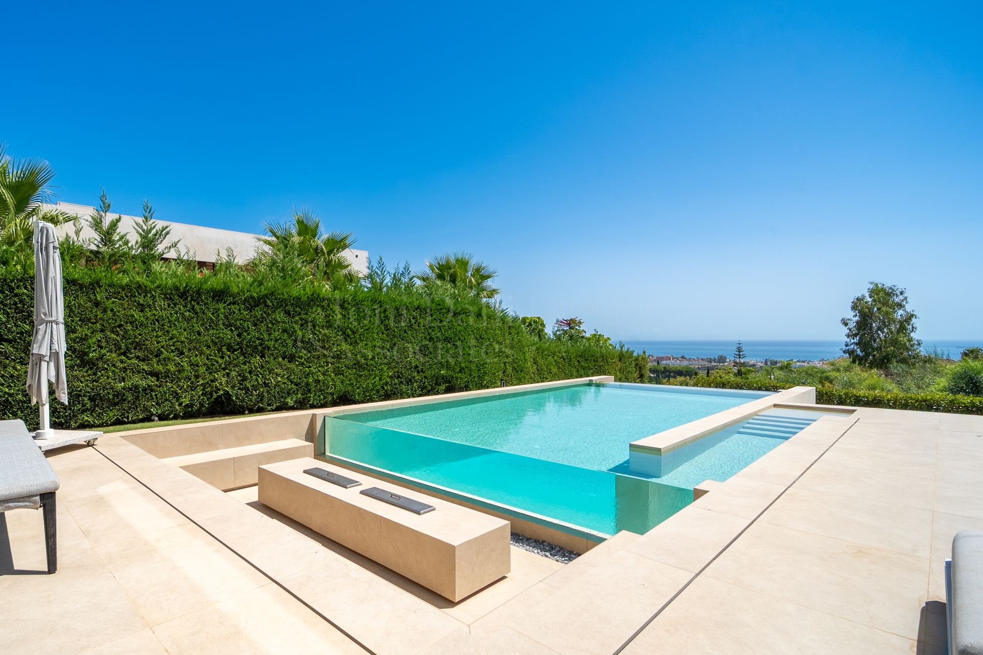 Villa in Los Flamingos, Benahavis
