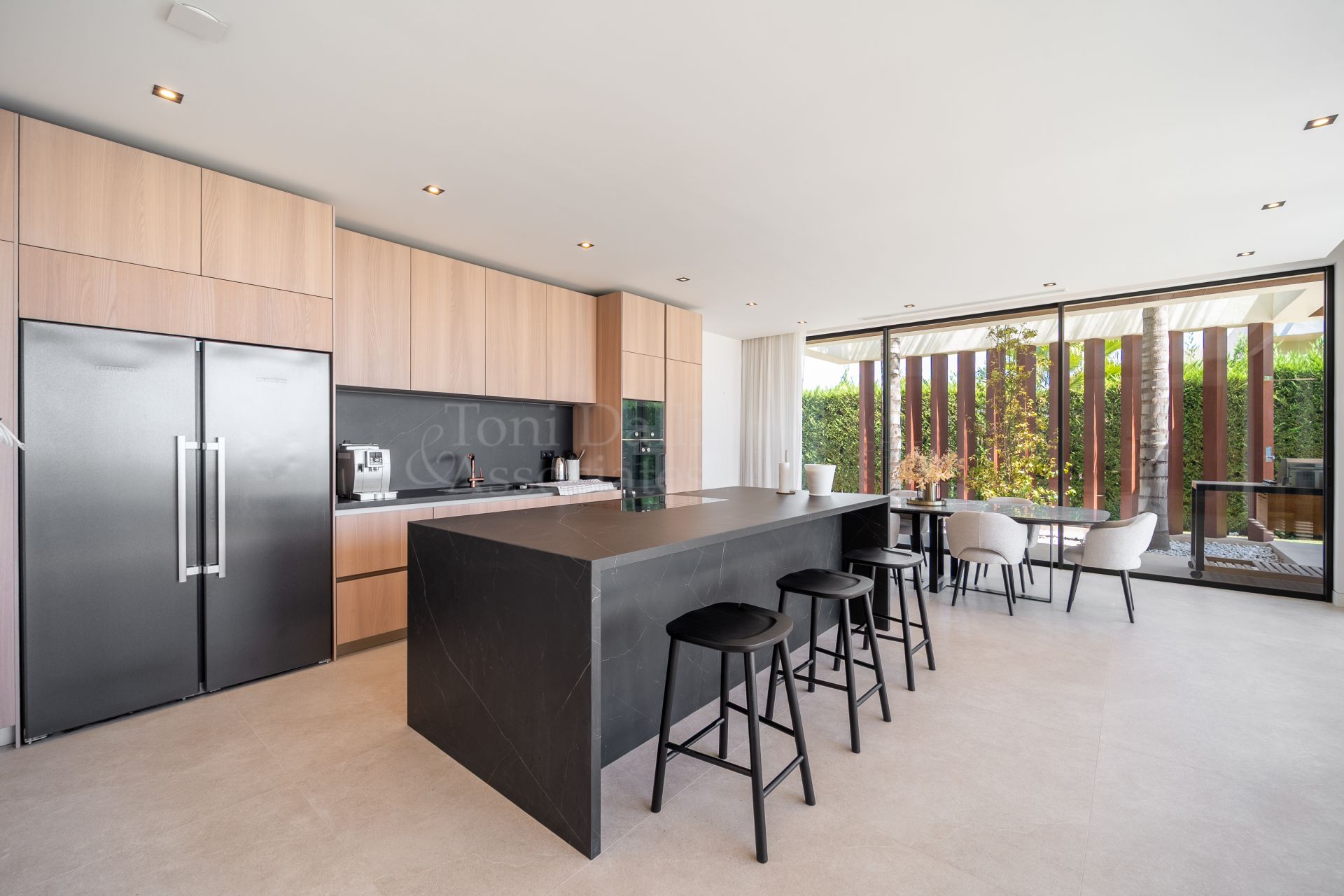 Villa in Los Flamingos, Benahavis